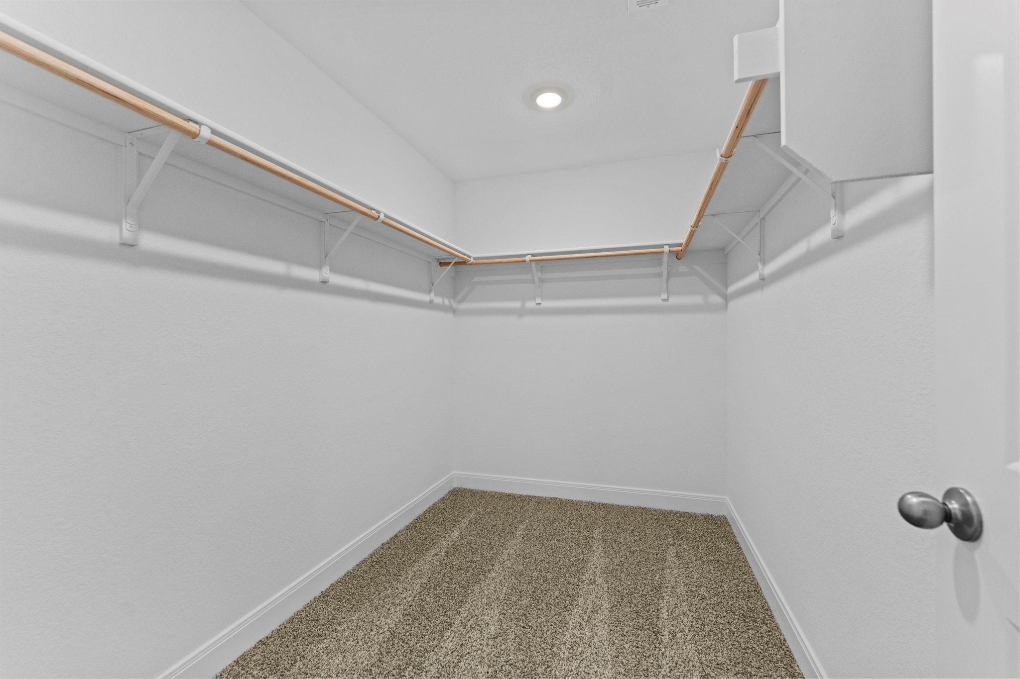 137 Union Pacific Dr Property Photo 6