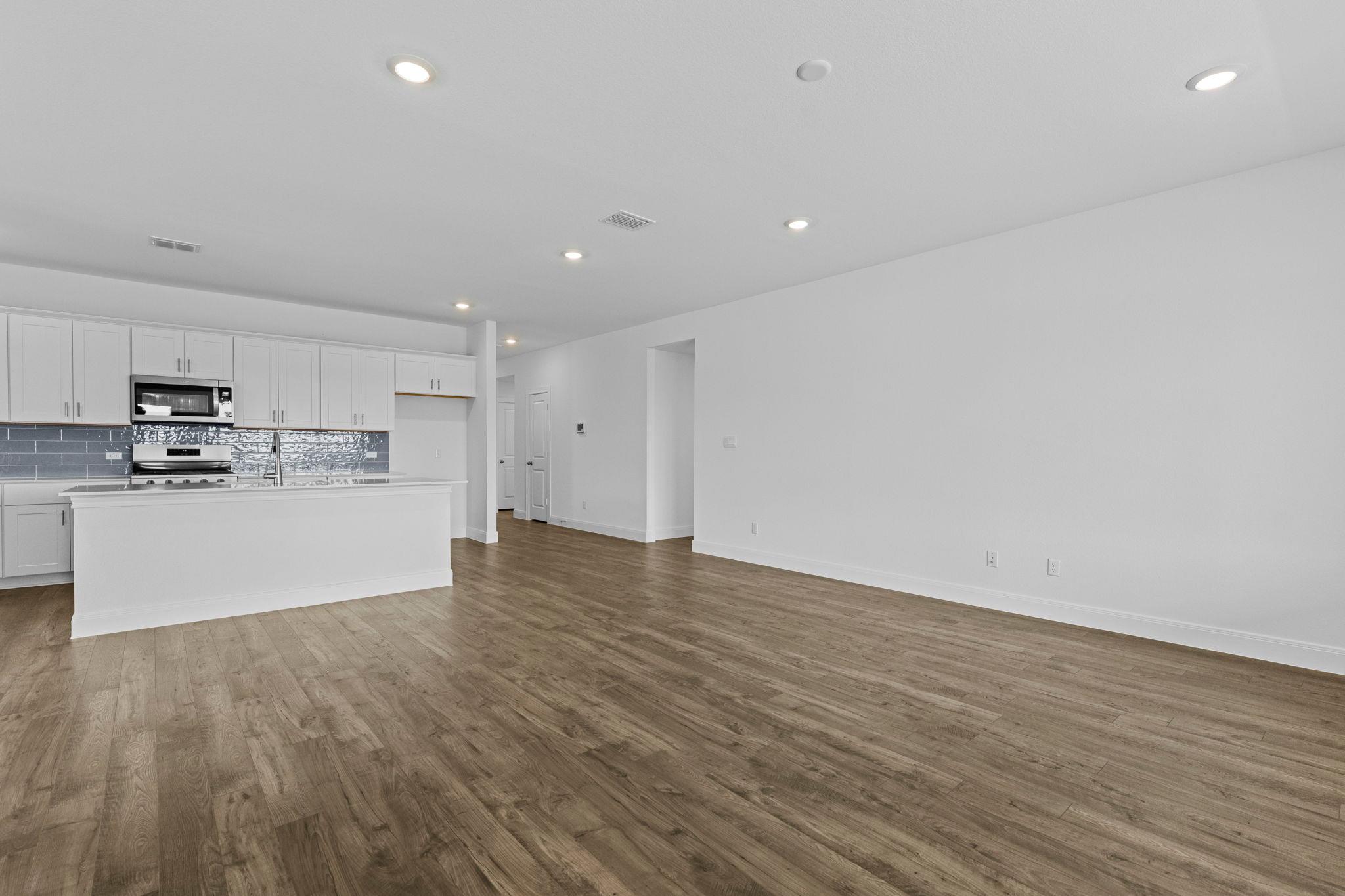 137 Union Pacific Dr Property Photo 15