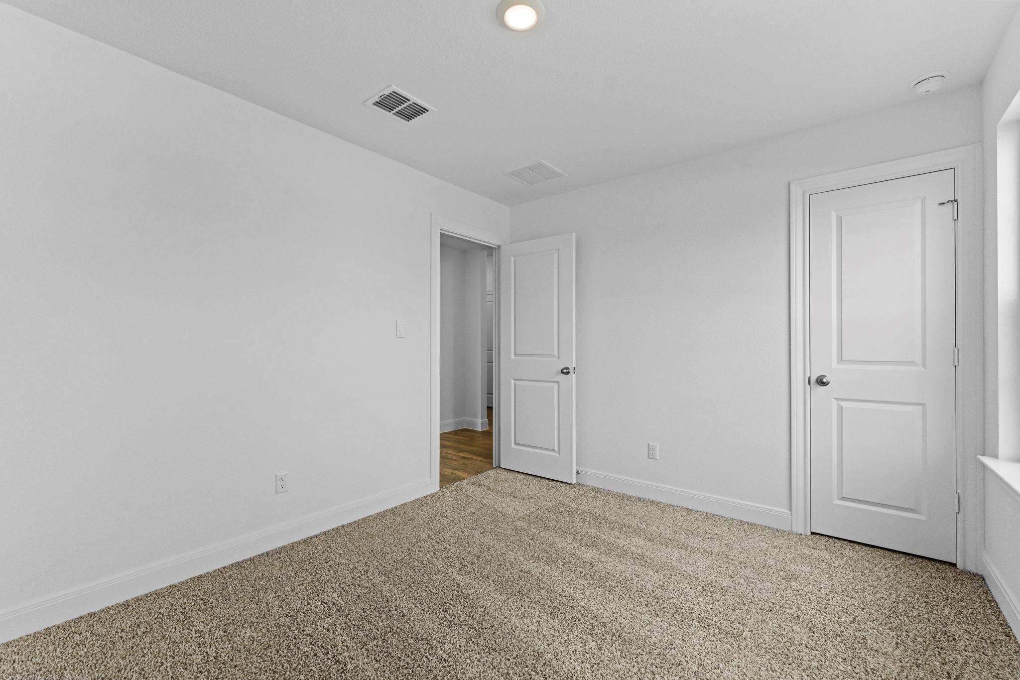 137 Union Pacific Dr Property Photo 24