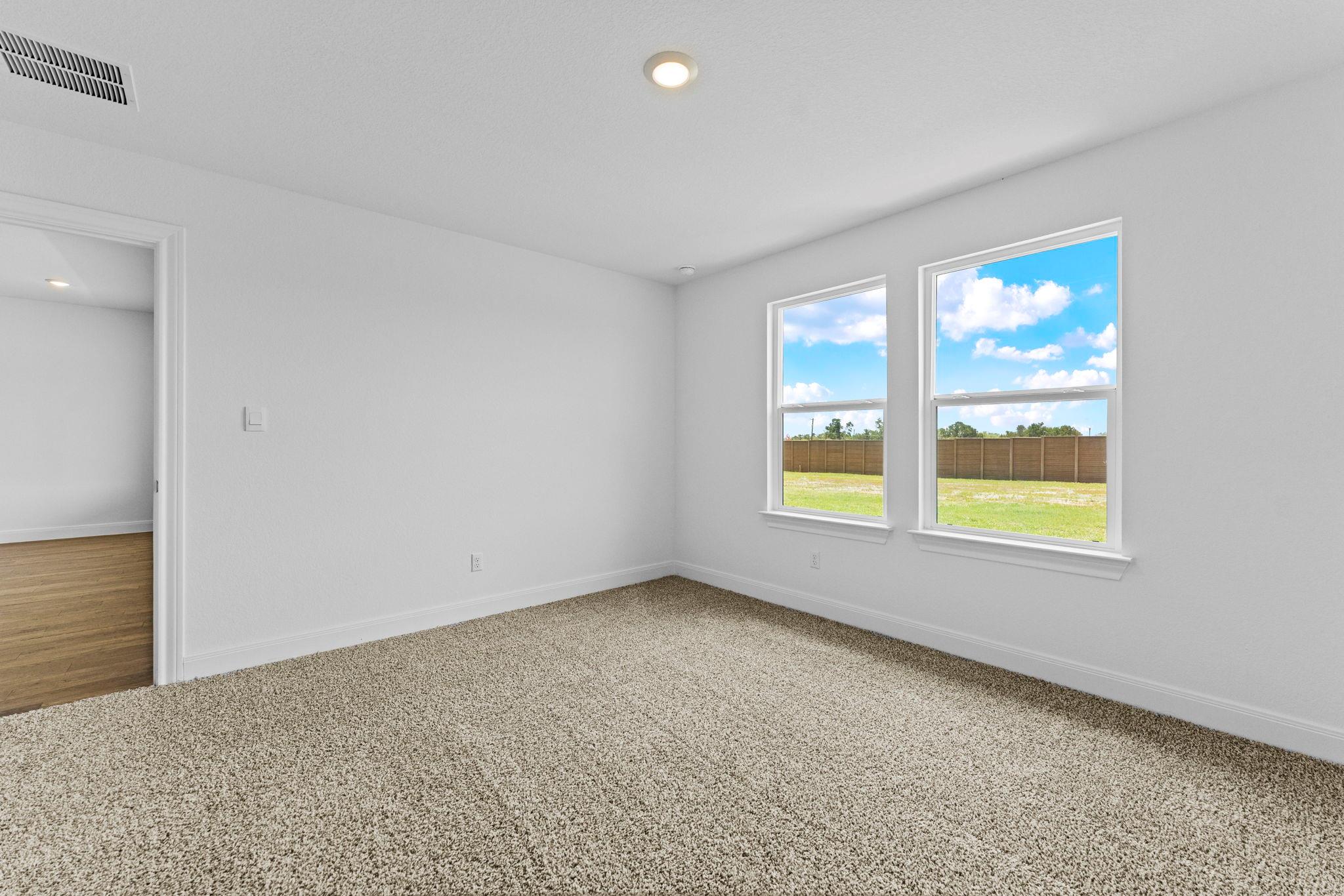 137 Union Pacific Dr Property Photo 32