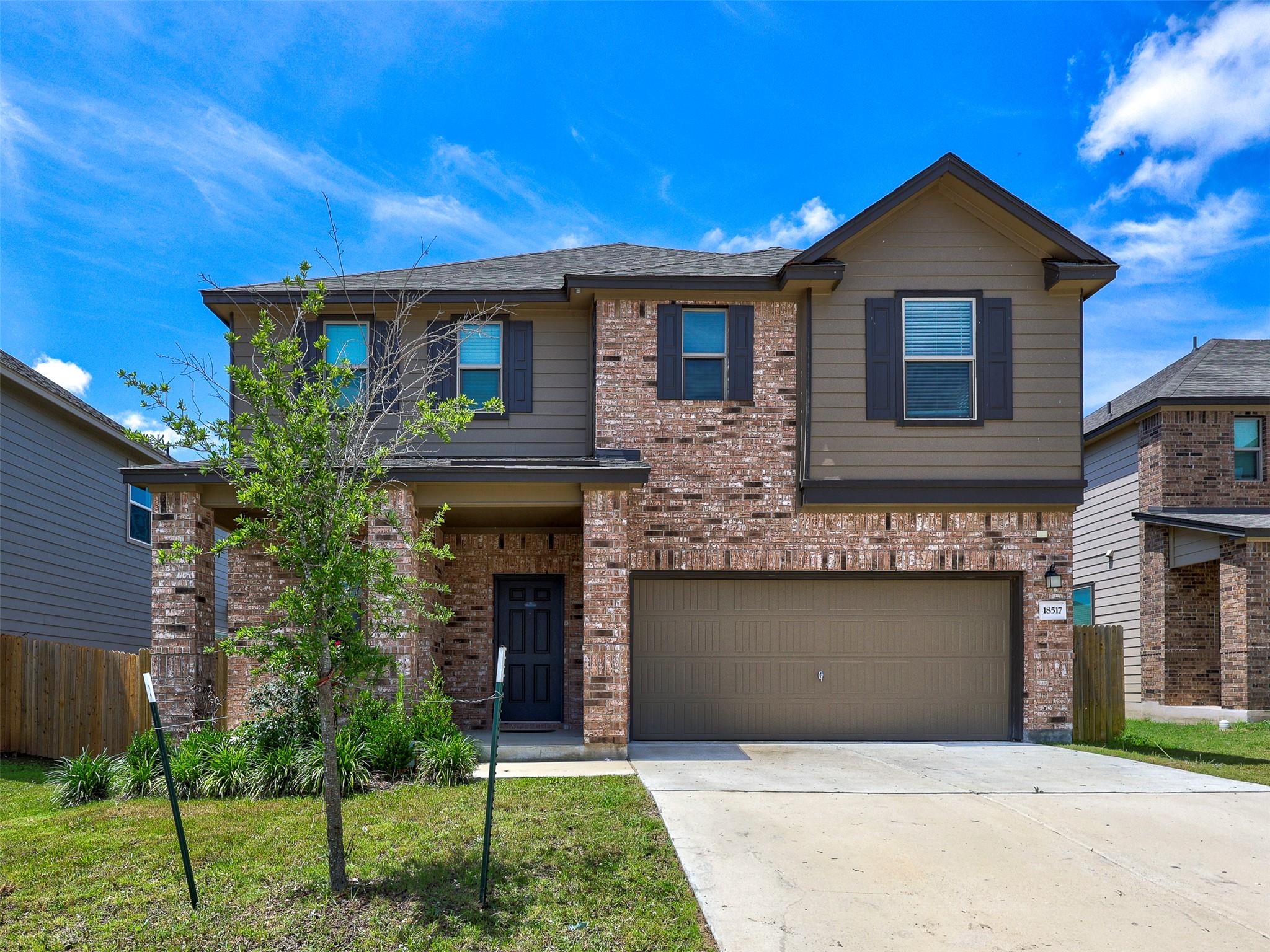 18517 Spotted Eagle Ln Property Photo 1