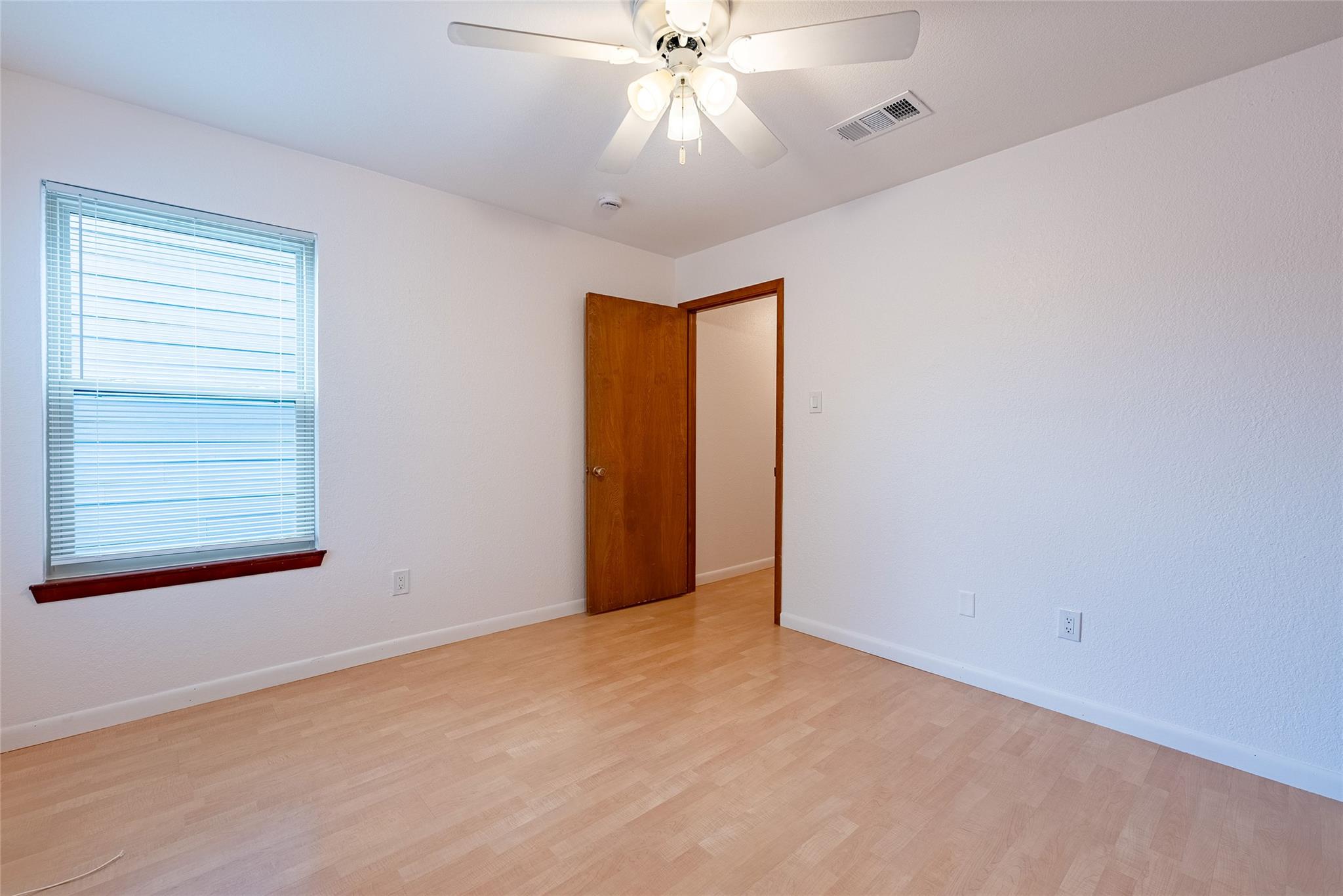 3004 Speedway None #5 Property Photo 10