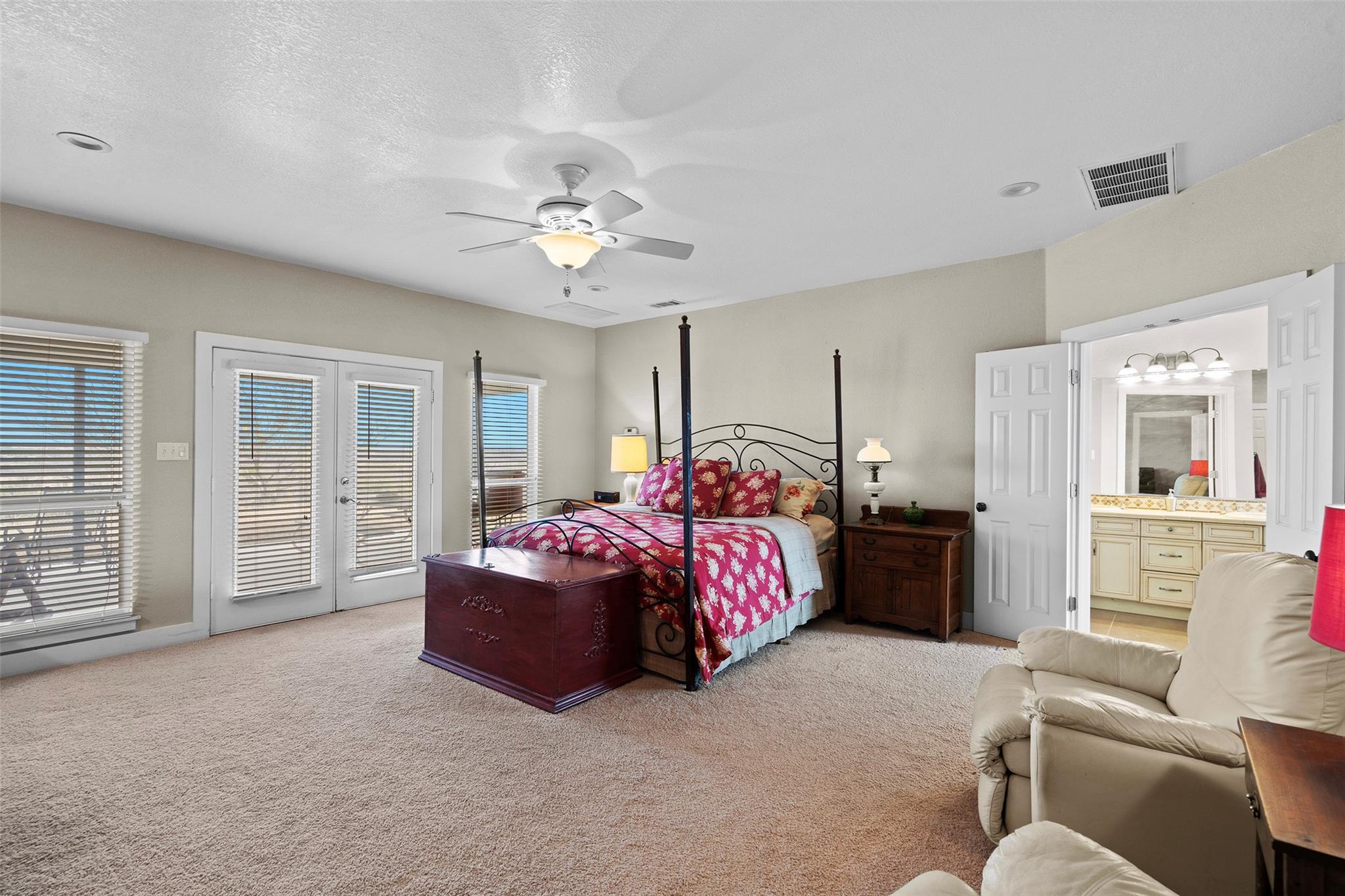 1428600 Property Photo 27