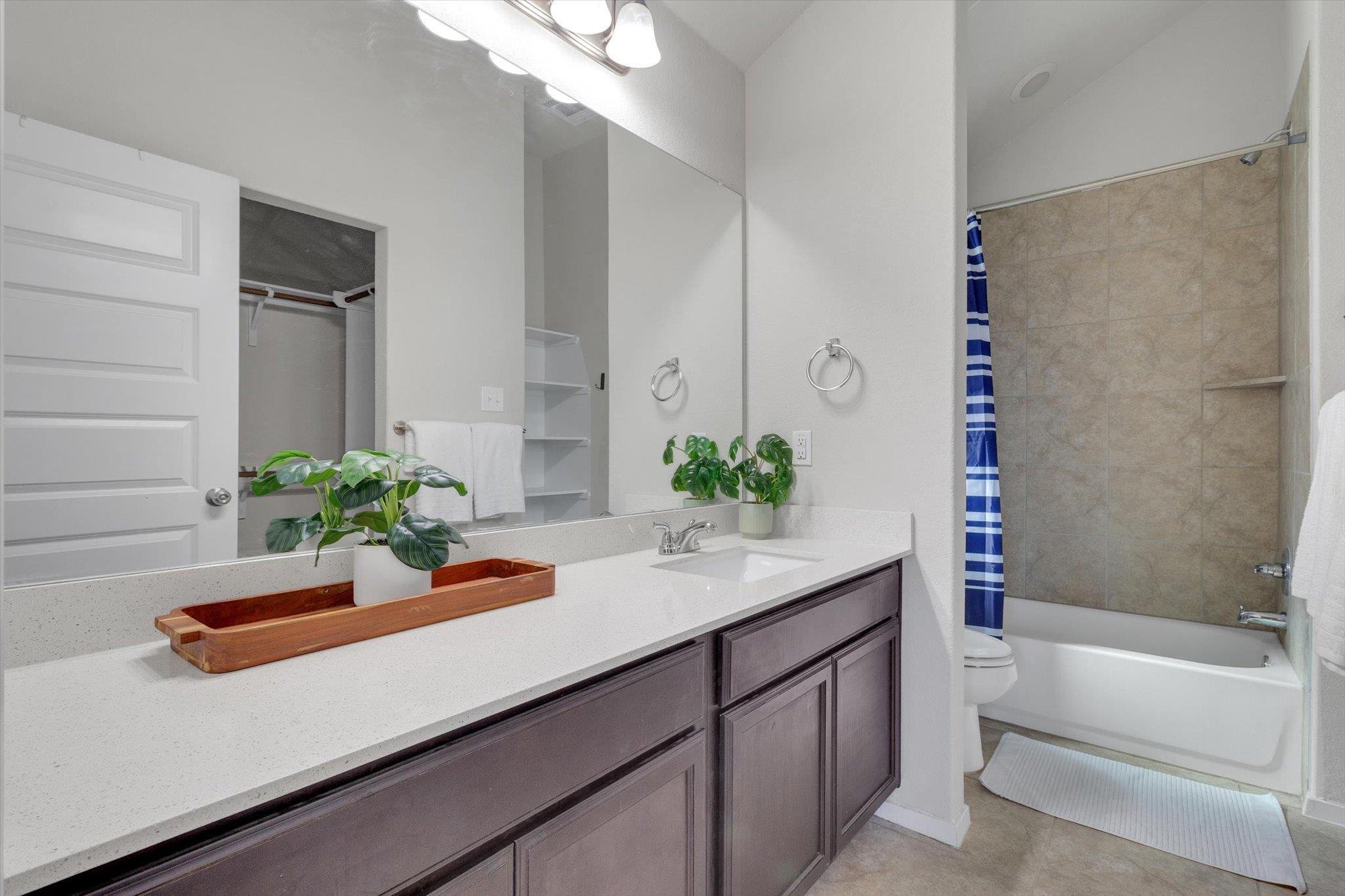 425 Spiny Lizard Ln Property Photo 11