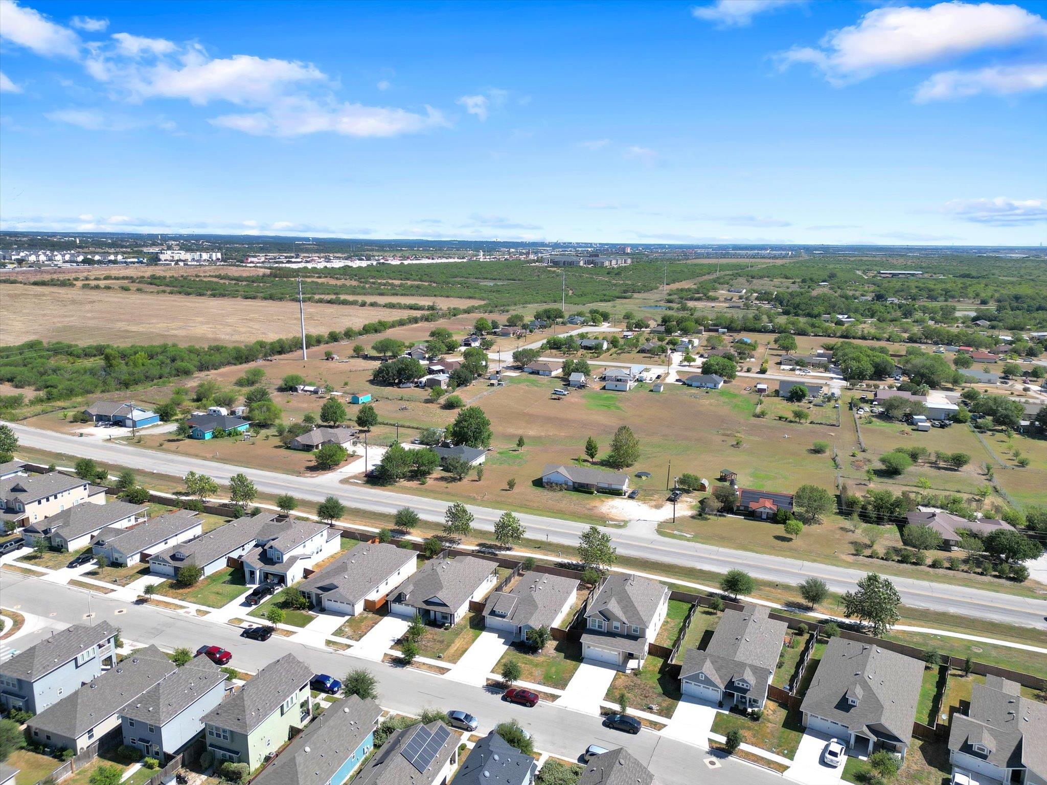 425 Spiny Lizard Ln Property Photo 24