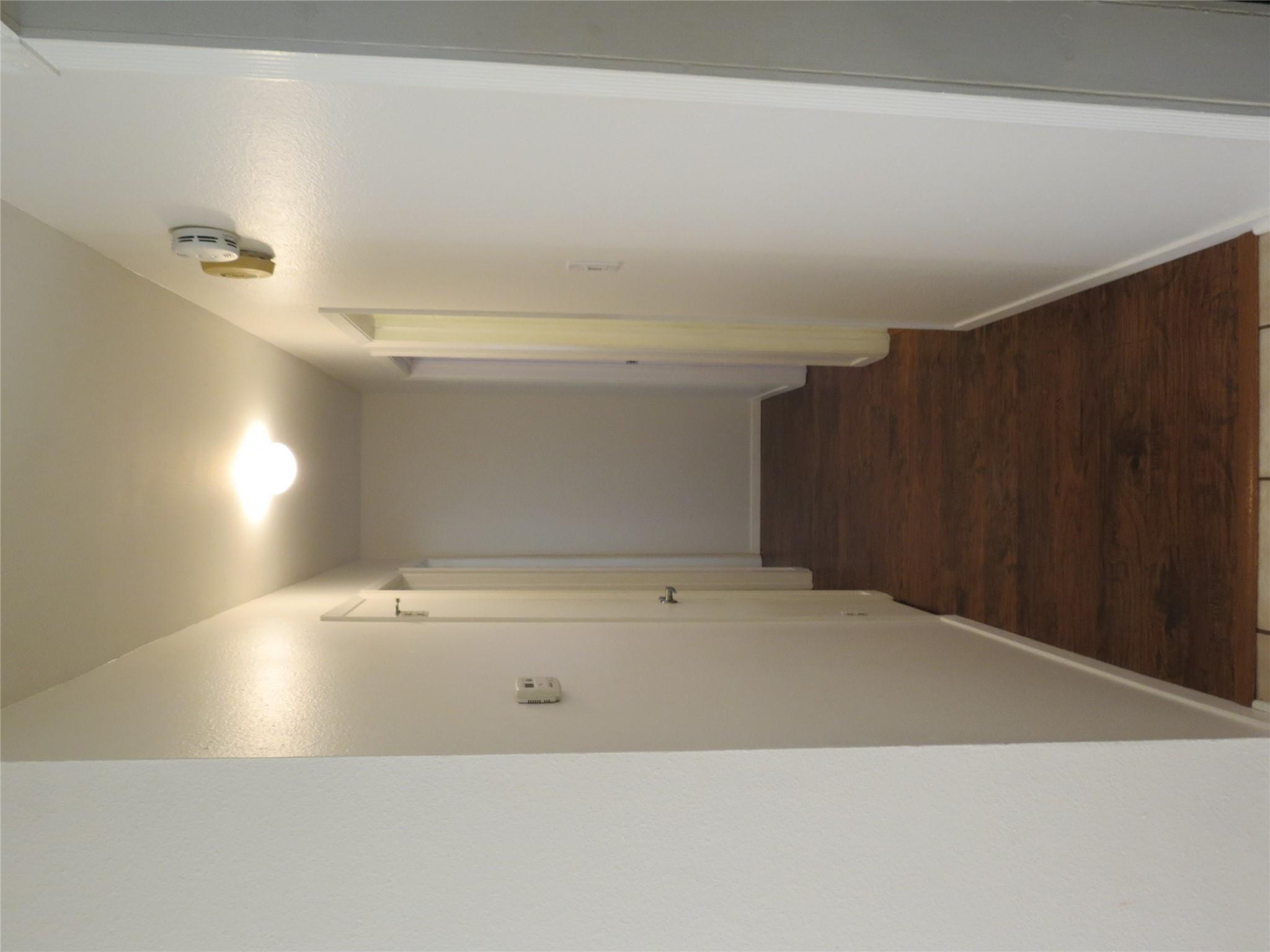 6803 Rearden Rd Property Photo 14