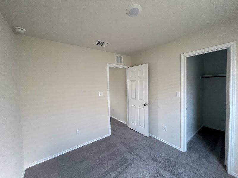 63 Pacific Loon St Property Photo 23
