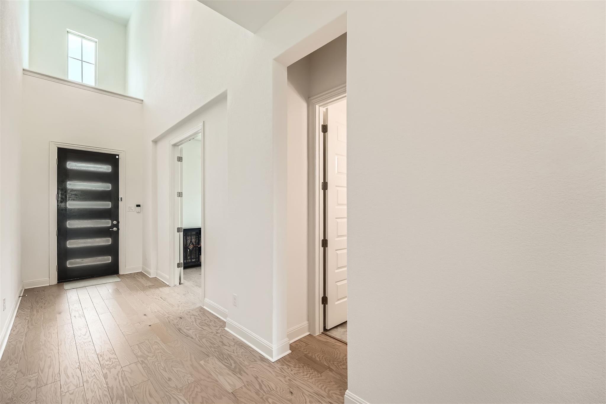 2405 Wooded Run Trl Property Photo 3