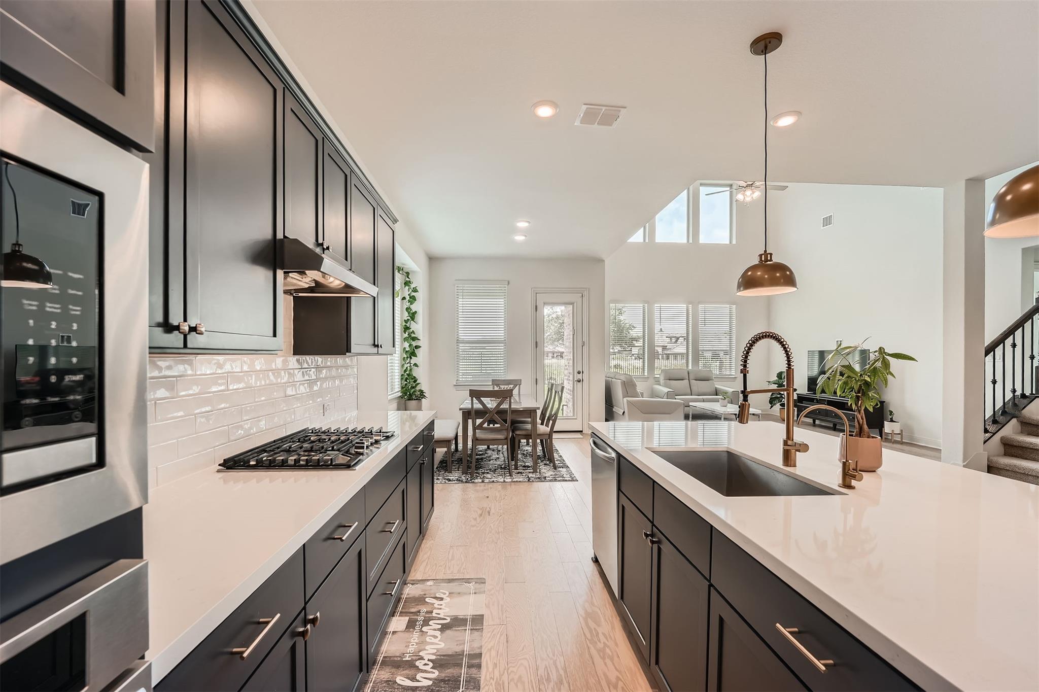 2405 Wooded Run Trl Property Photo 13