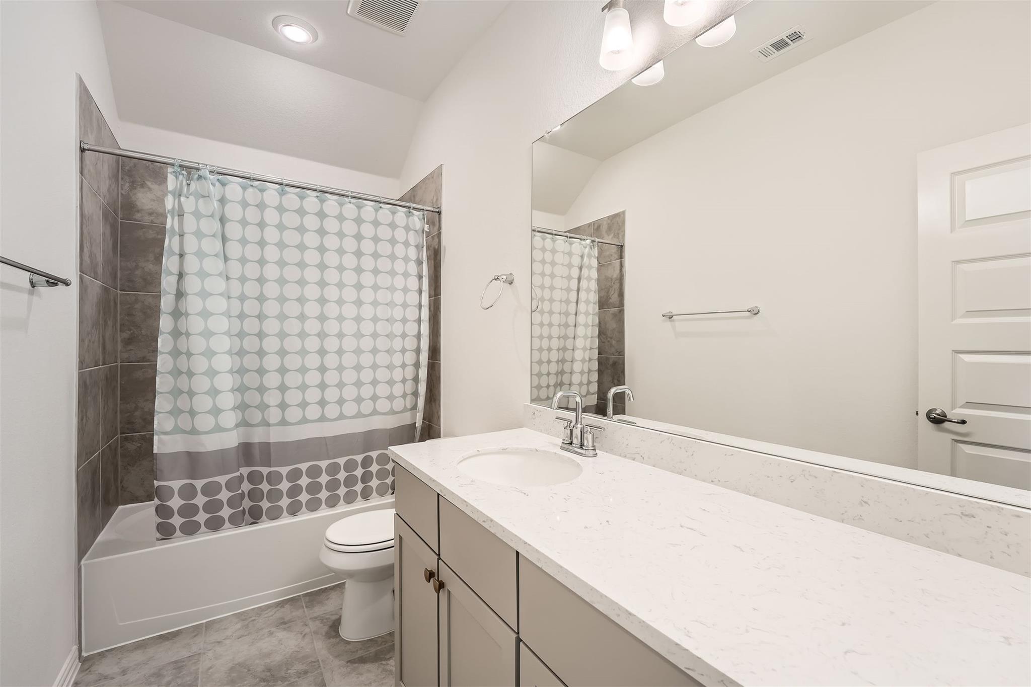 2405 Wooded Run Trl Property Photo 24