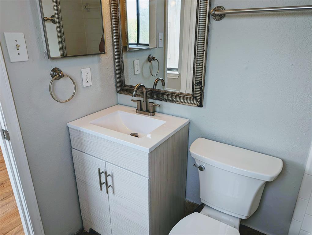 701 Nelray Blvd #14 Property Photo 11