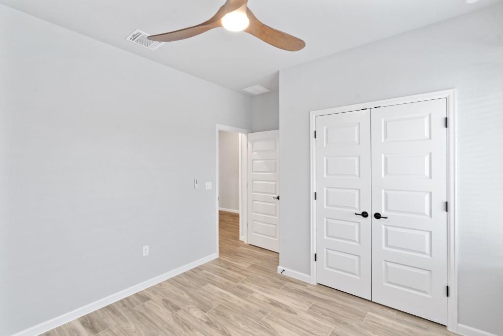 8316 Looksee Ln Property Photo 6