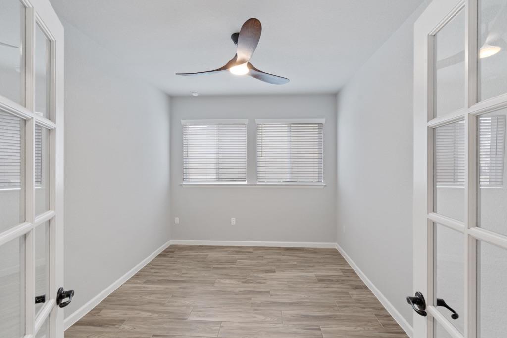 8316 Looksee Ln Property Photo 9
