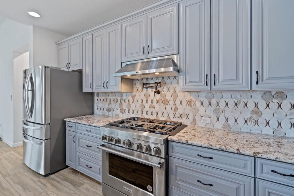 8316 Looksee Ln Property Photo 17