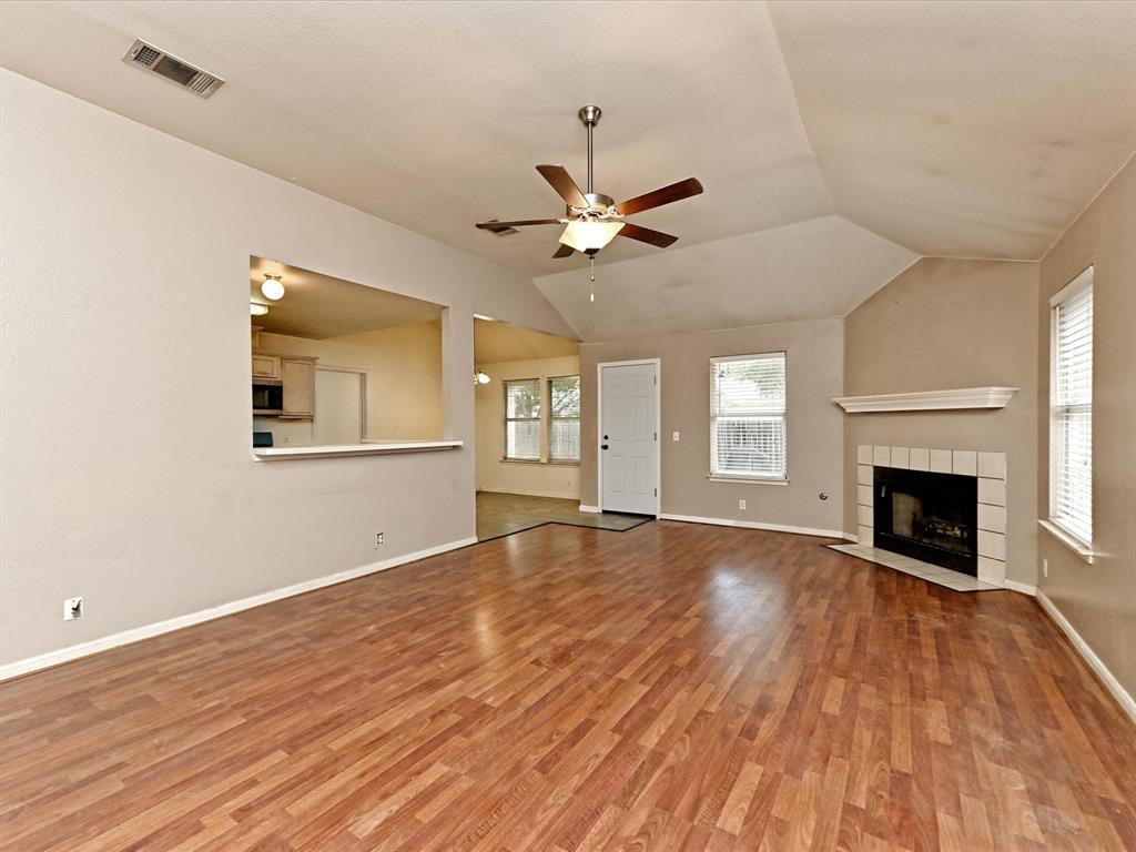 14700 Menifee St Property Photo 7