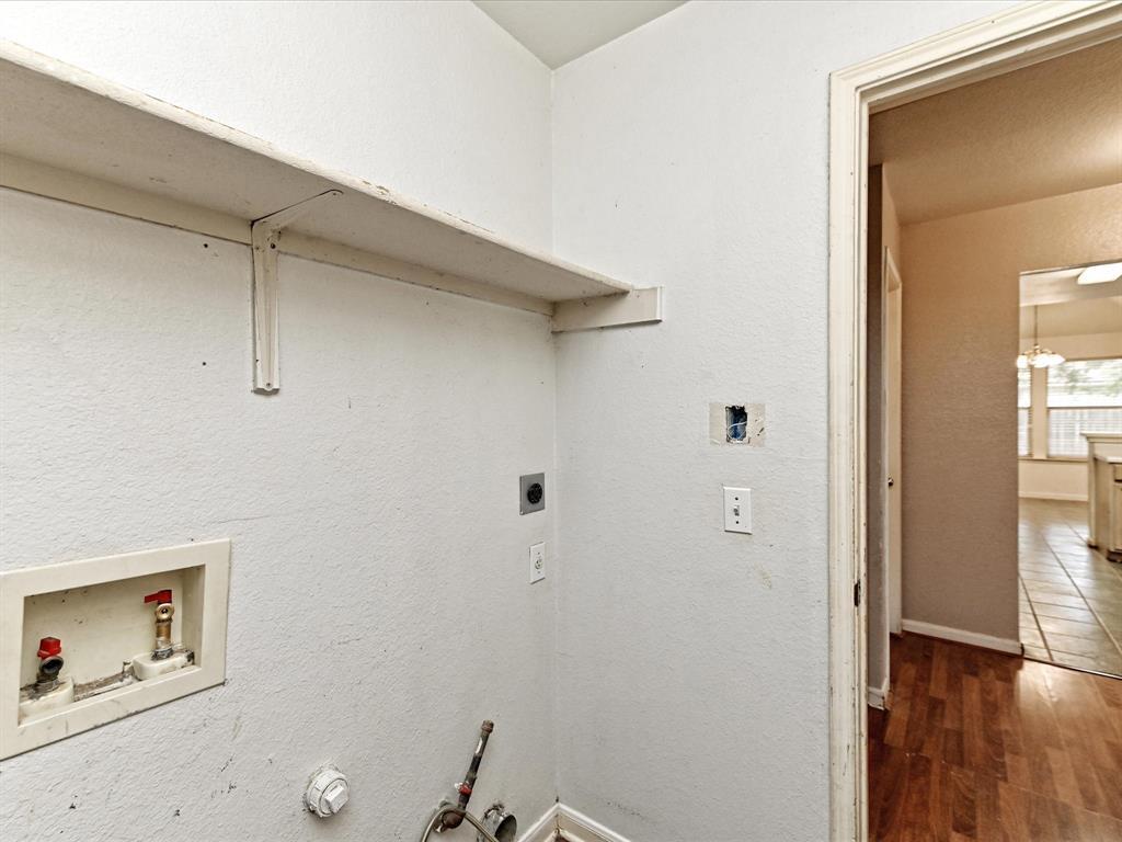 14700 Menifee St Property Photo 13