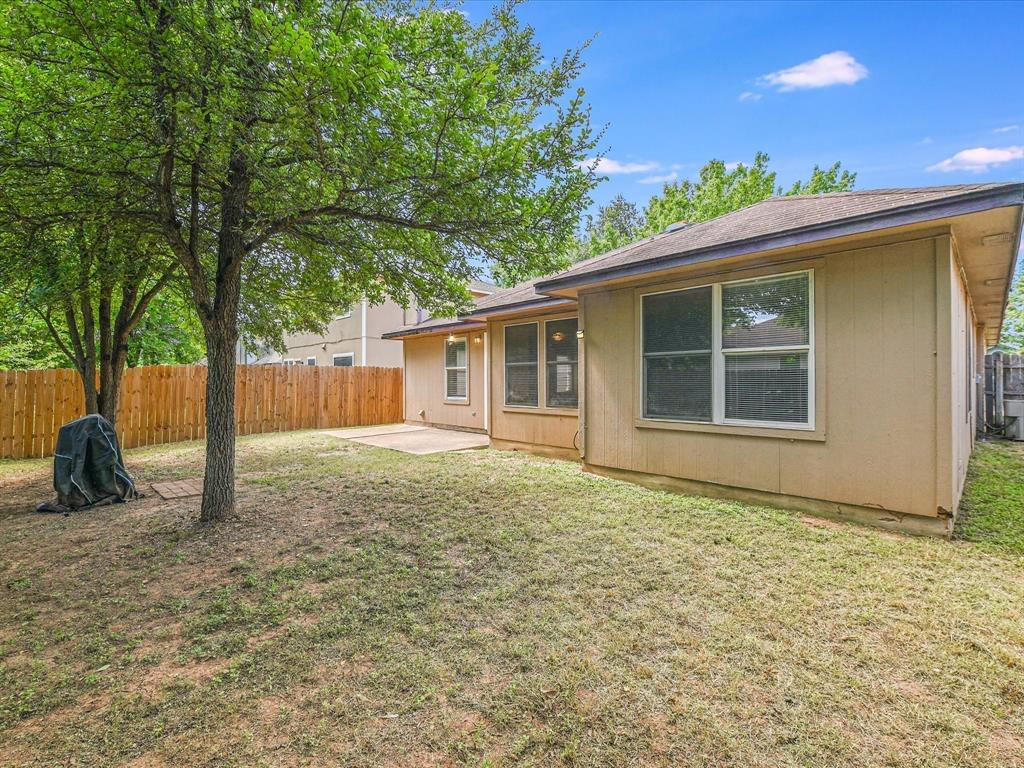 14700 Menifee St Property Photo 26