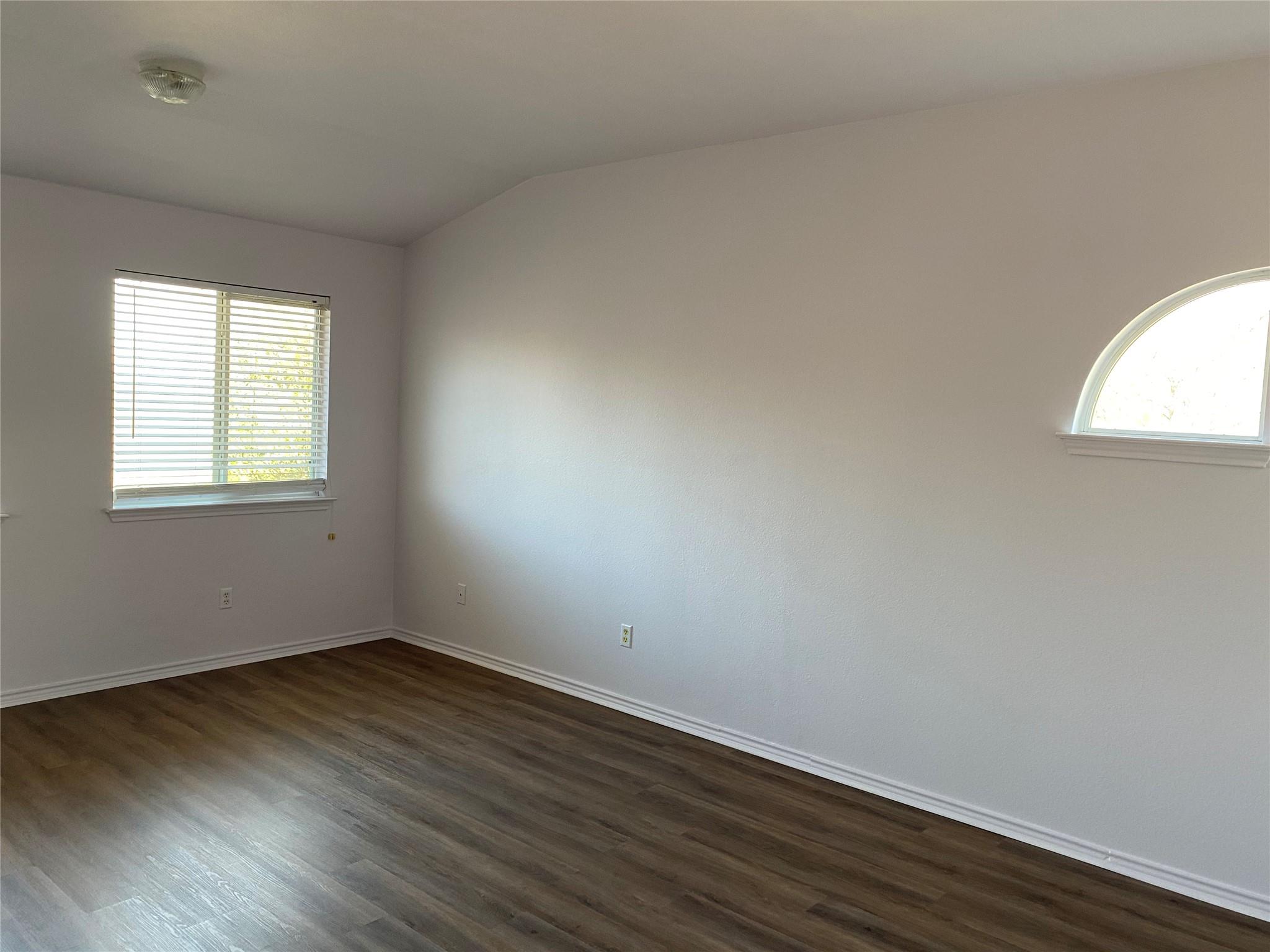 1850 Logan Dr Property Photo 15