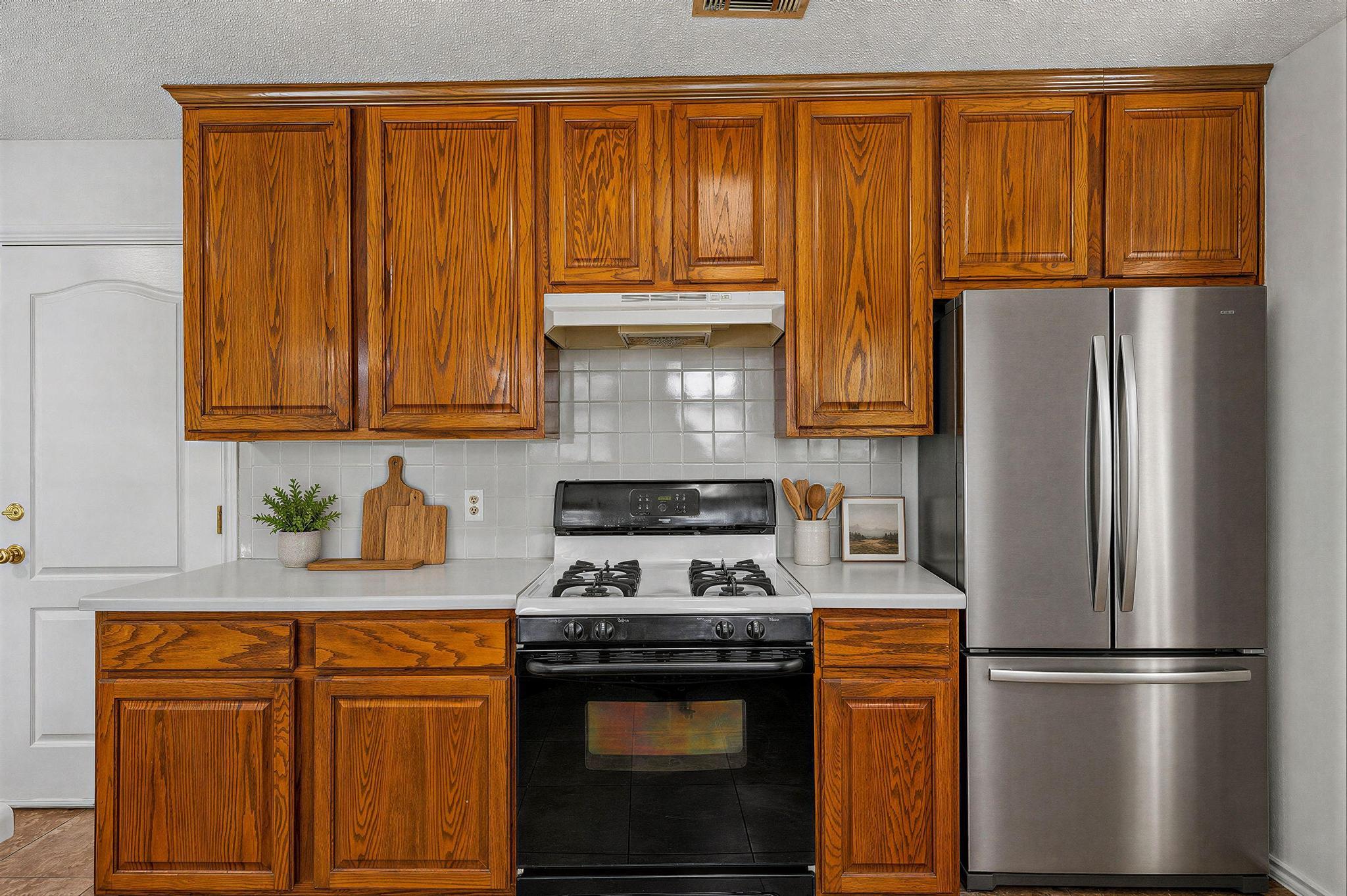 6401 Sam Maverick Pass Property Photo 14