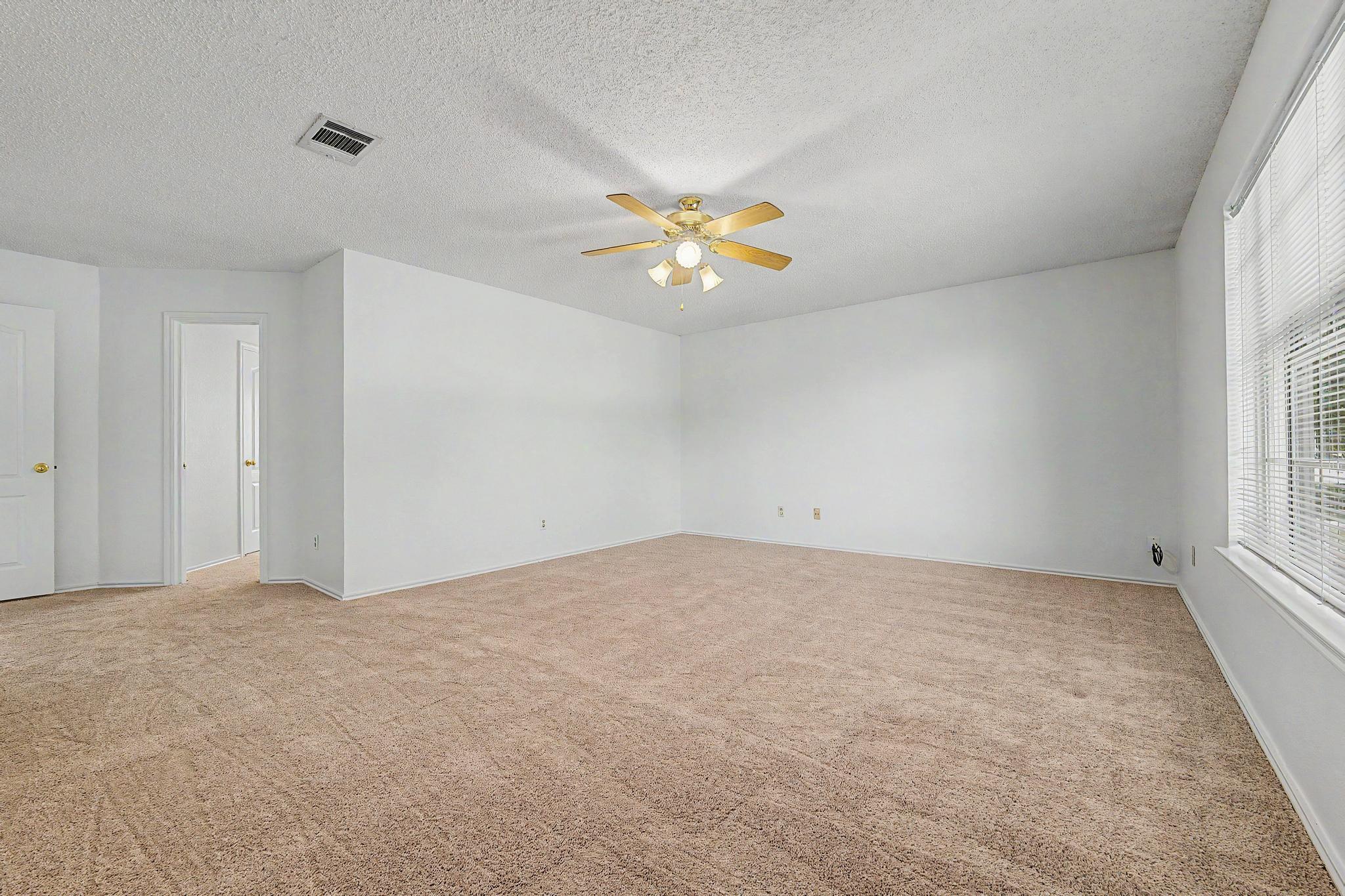 6401 Sam Maverick Pass Property Photo 32
