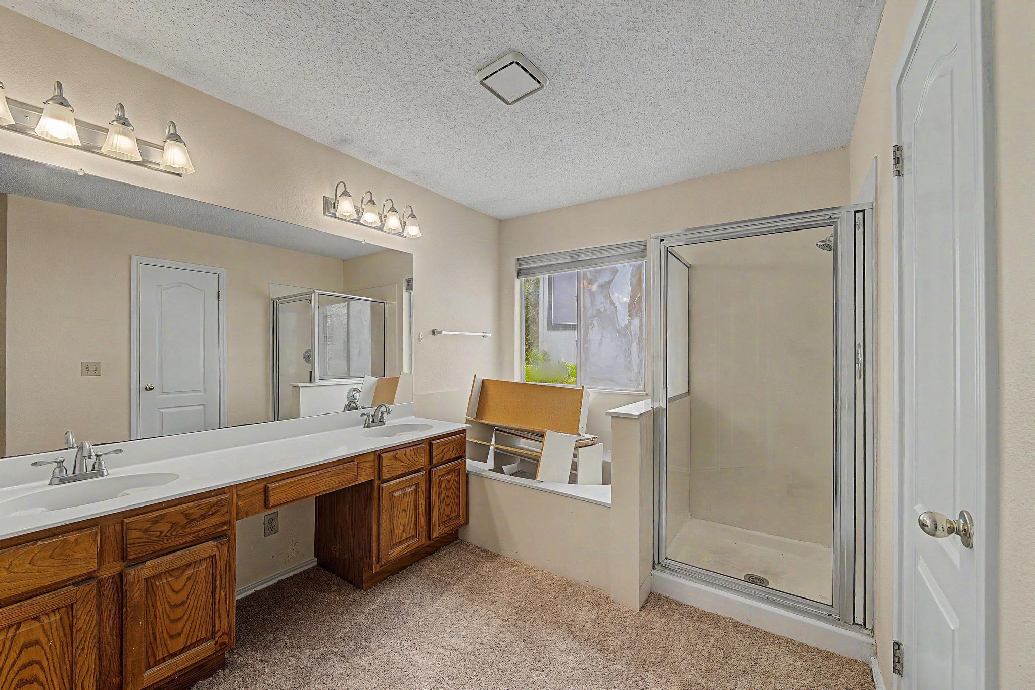 6401 Sam Maverick Pass Property Photo 34