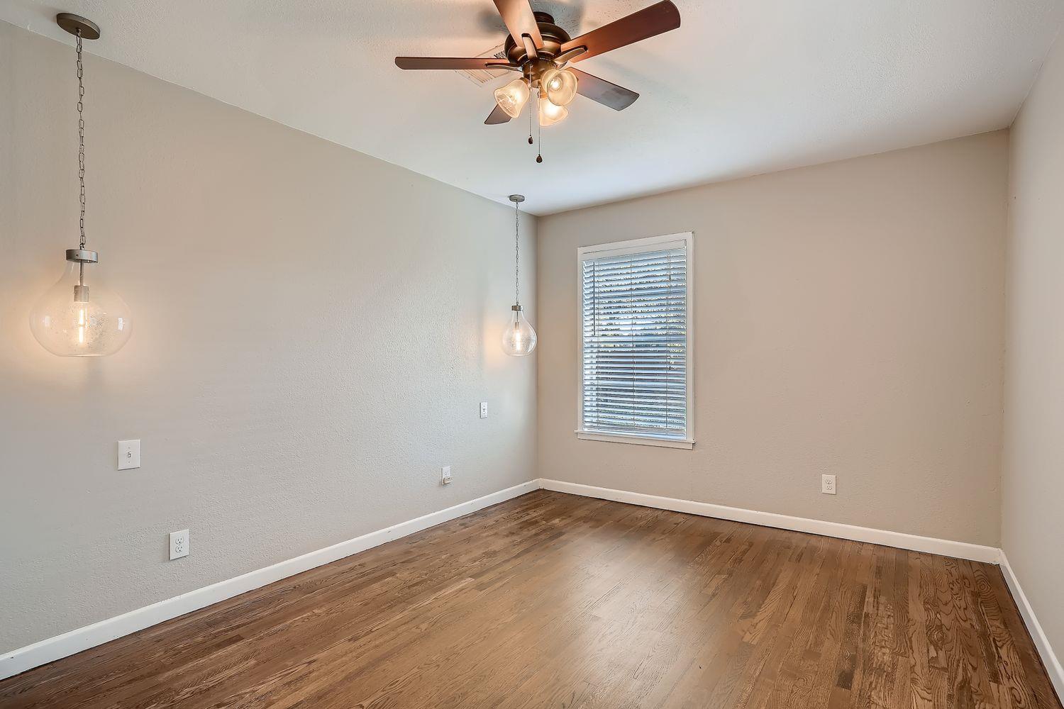 210 College St Property Photo 12