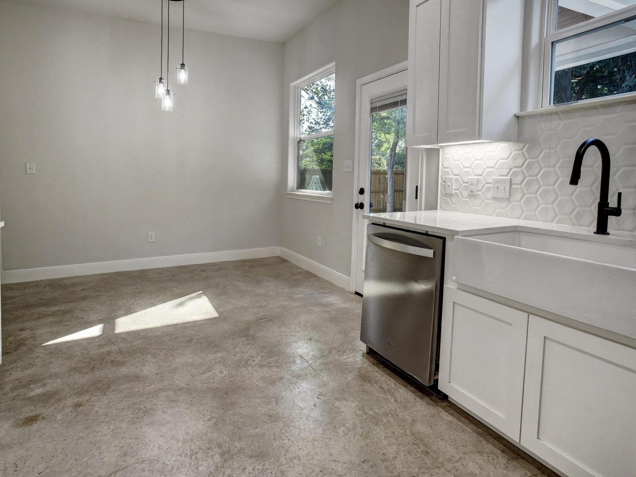 134 Pohakuloa Dr Property Photo 12