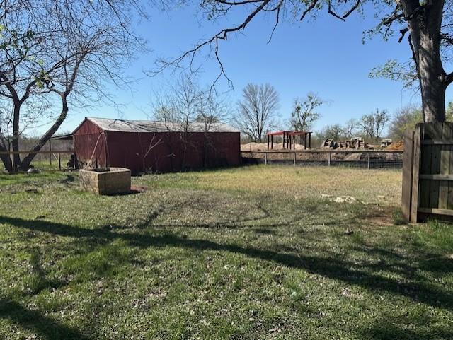 517 Giddings St Property Photo 7