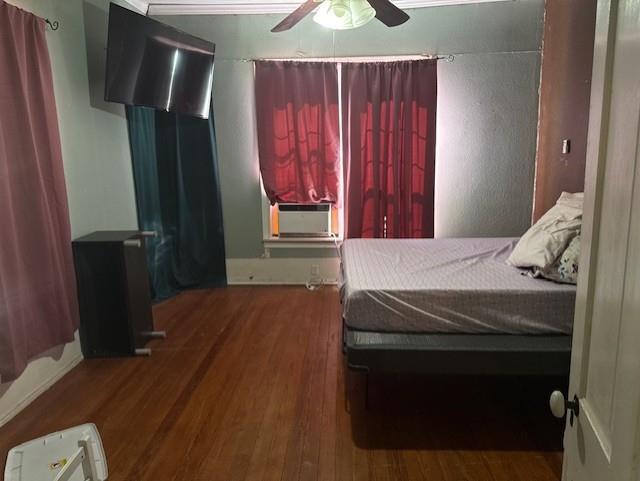 517 Giddings St Property Photo 12