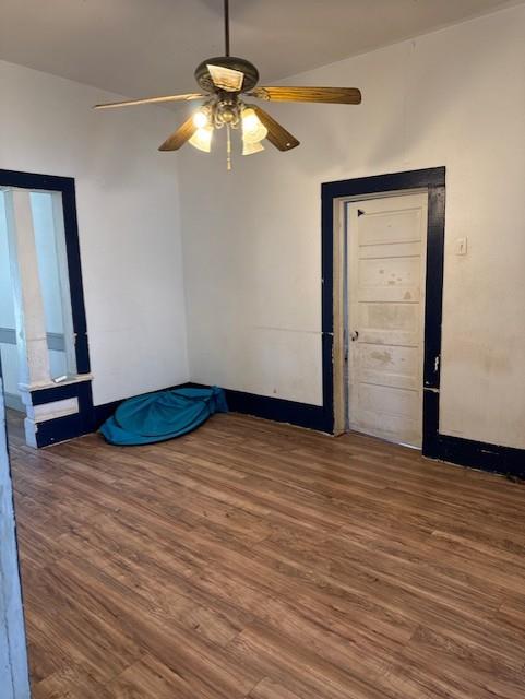 517 Giddings St Property Photo 27
