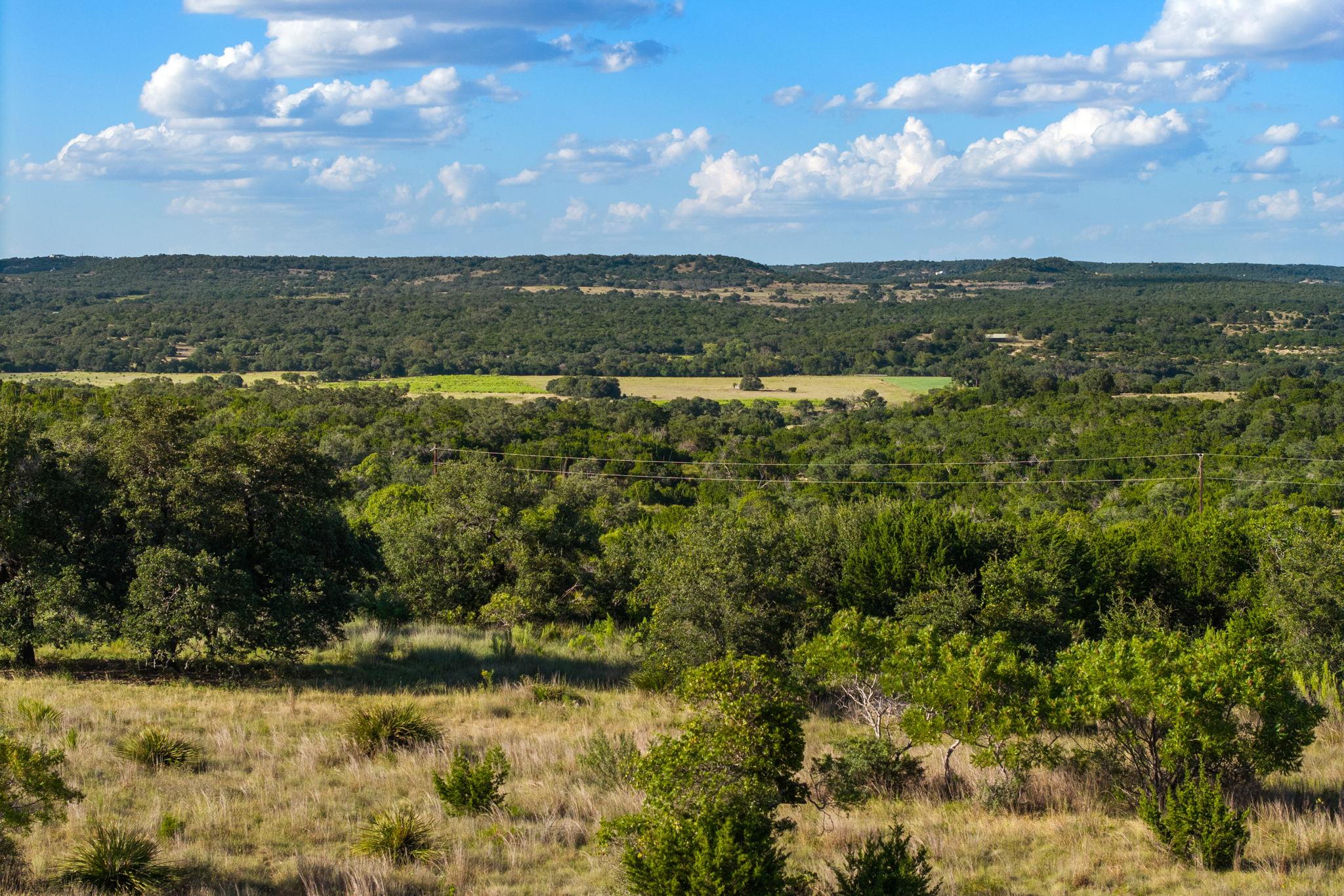 1051 Lipan Apache Run Property Photo 9
