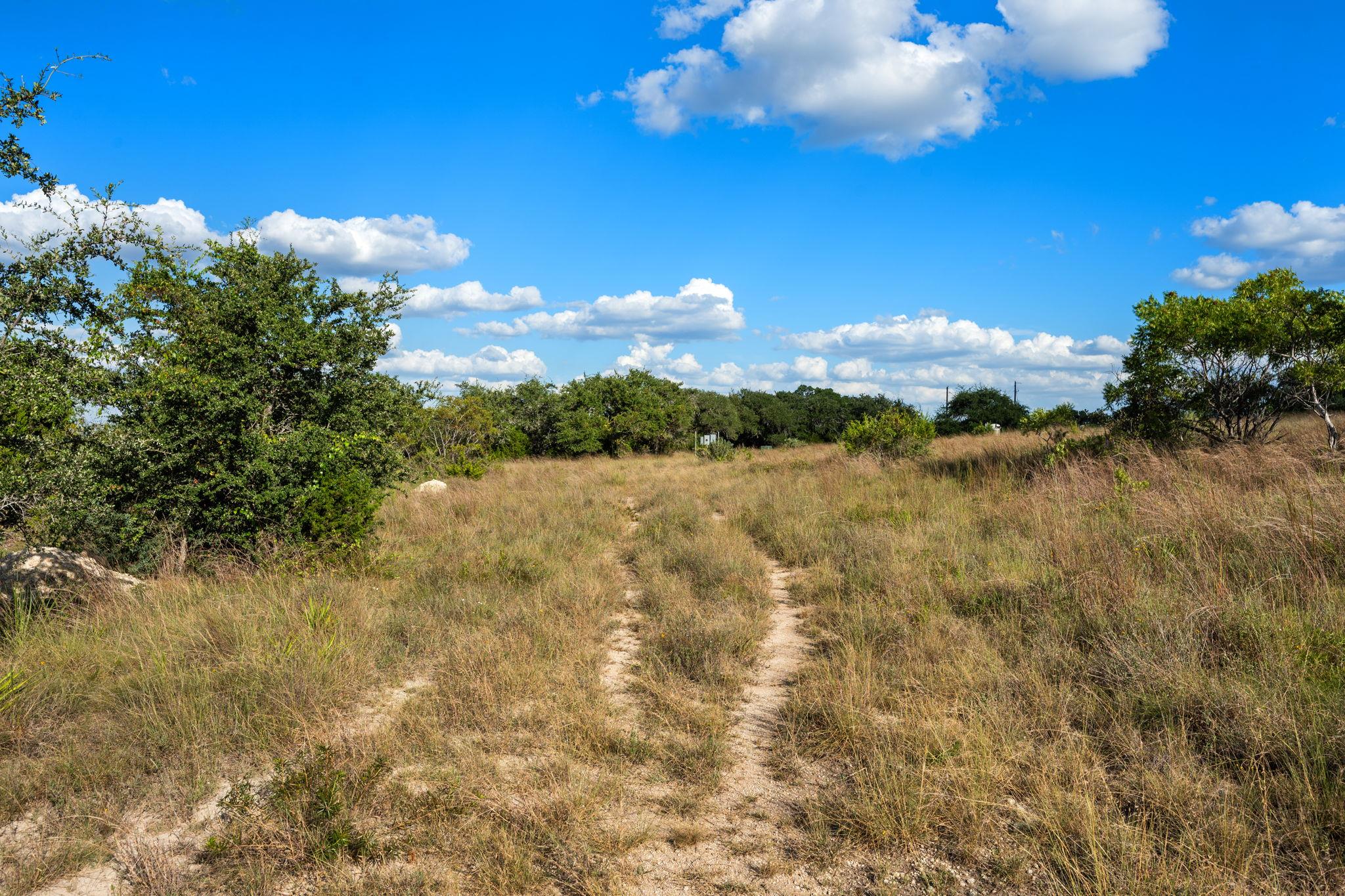 1051 Lipan Apache Run Property Photo 23