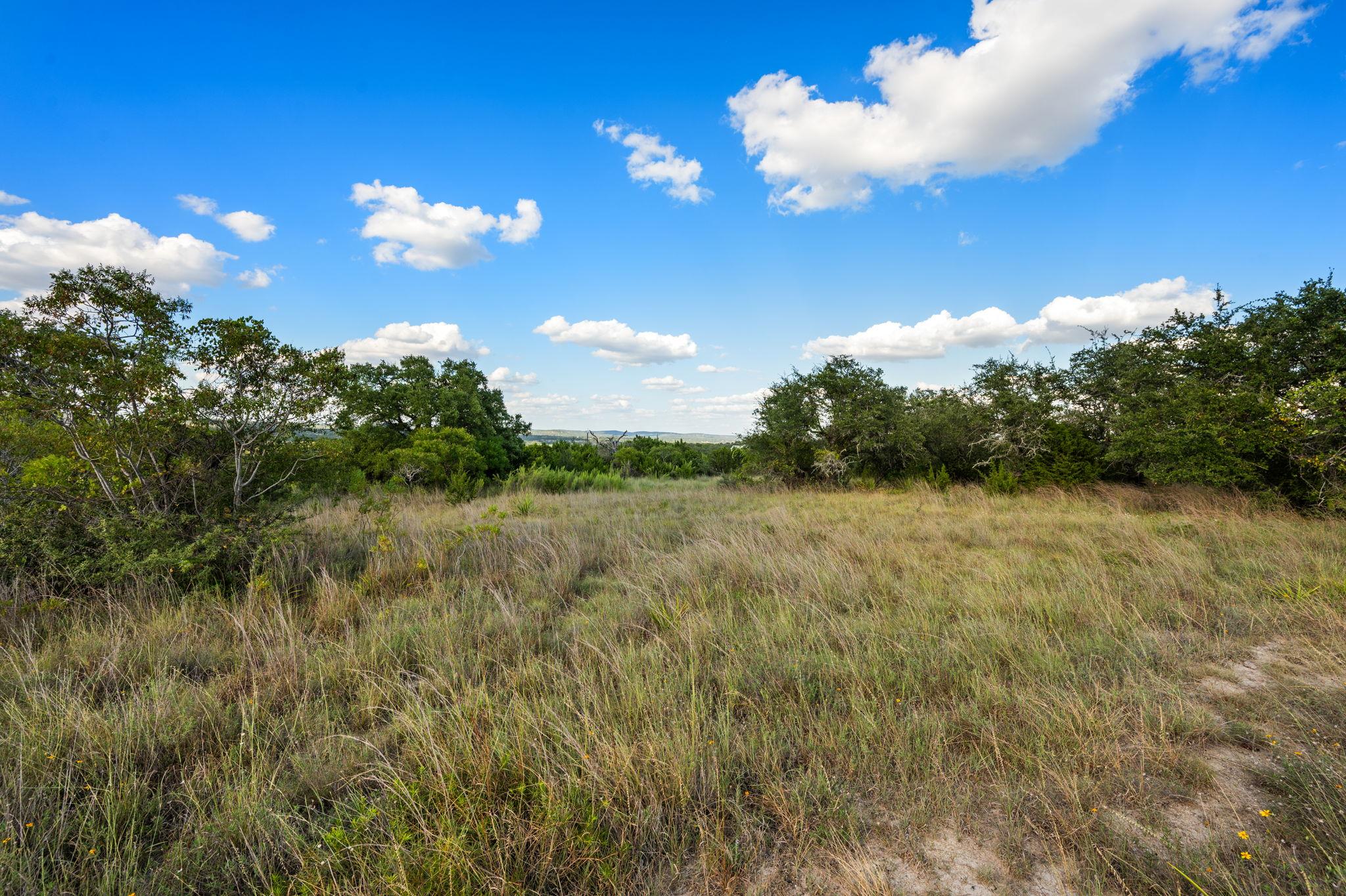 1051 Lipan Apache Run Property Photo 25