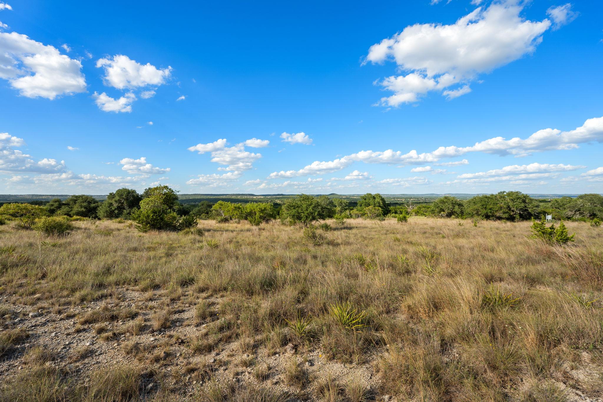 1051 Lipan Apache Run Property Photo 26