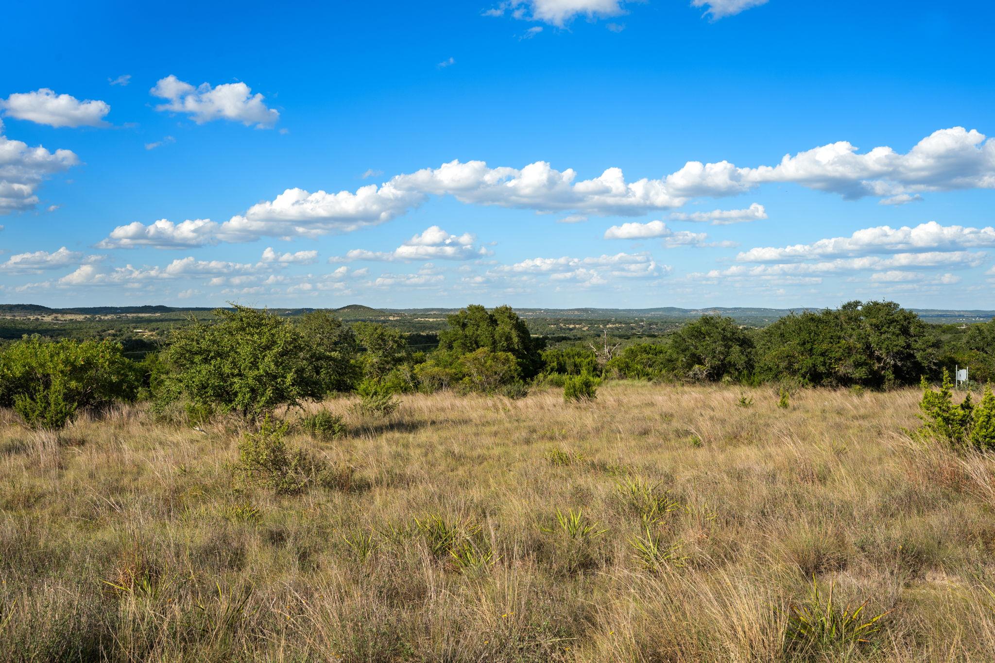 1051 Lipan Apache Run Property Photo 27