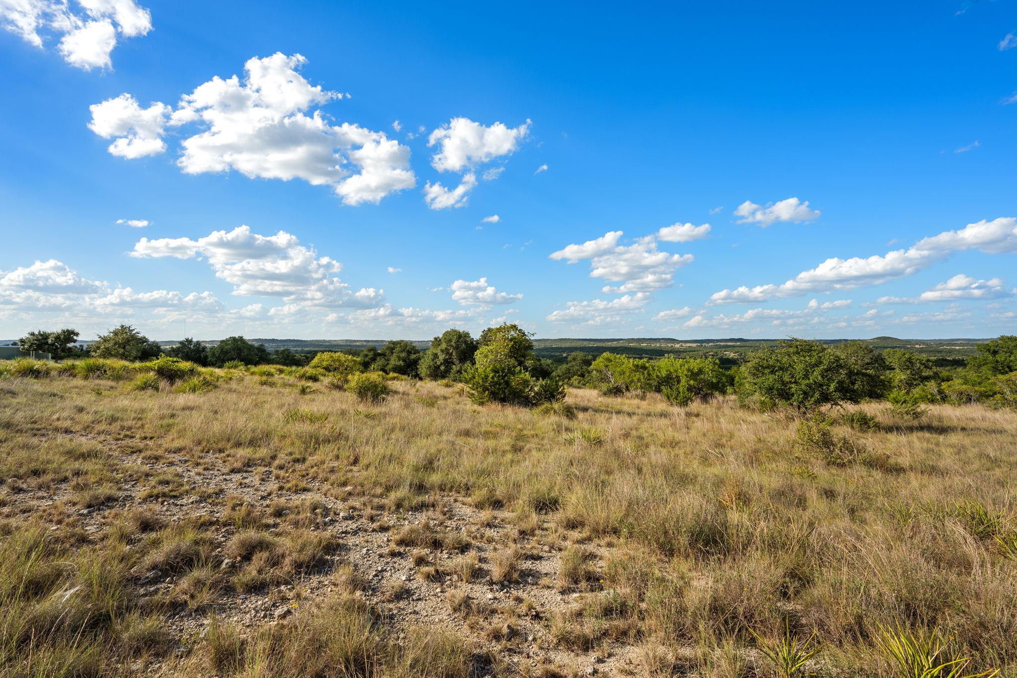 1051 Lipan Apache Run Property Photo 29