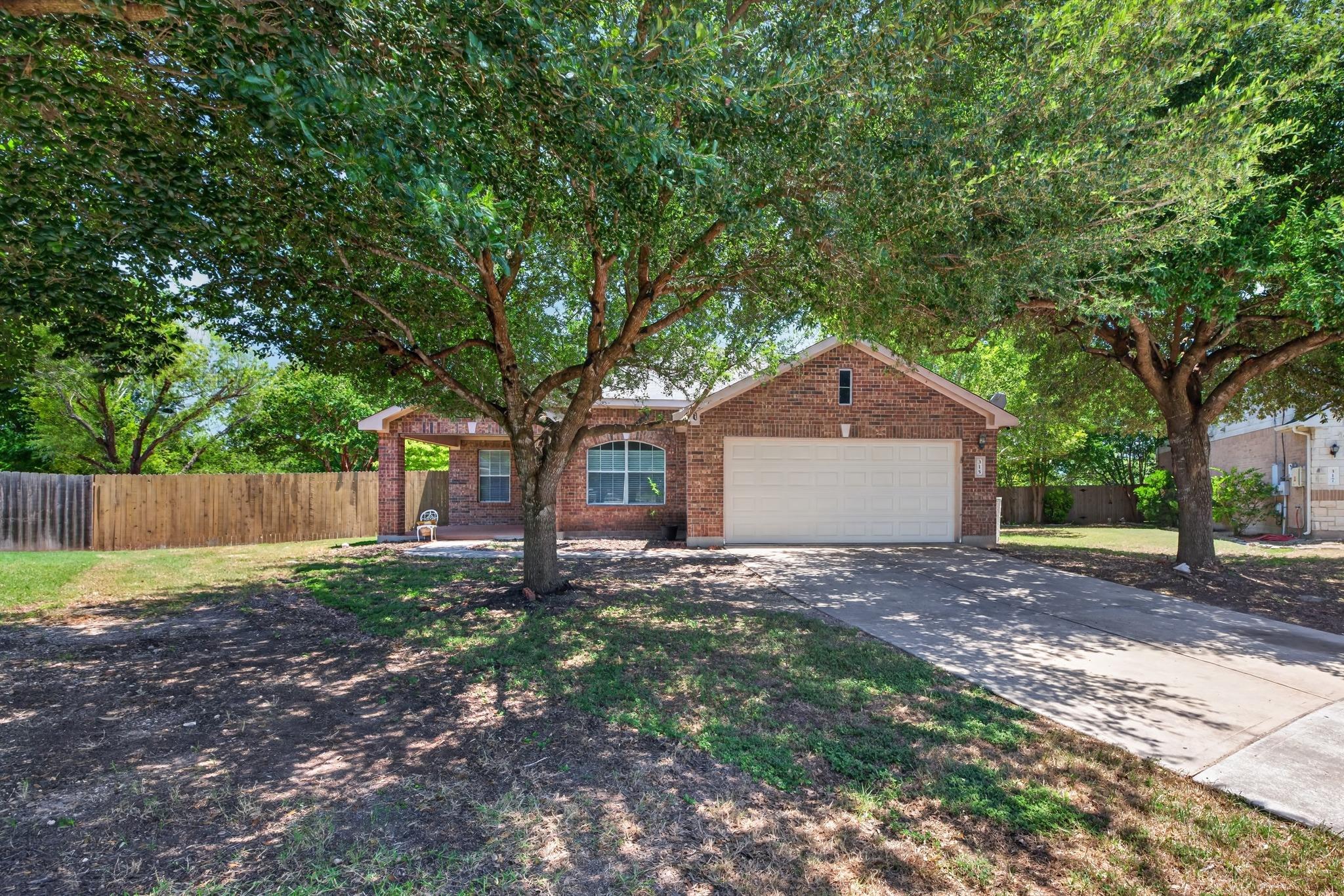315 Waterlily Way Property Photo 5