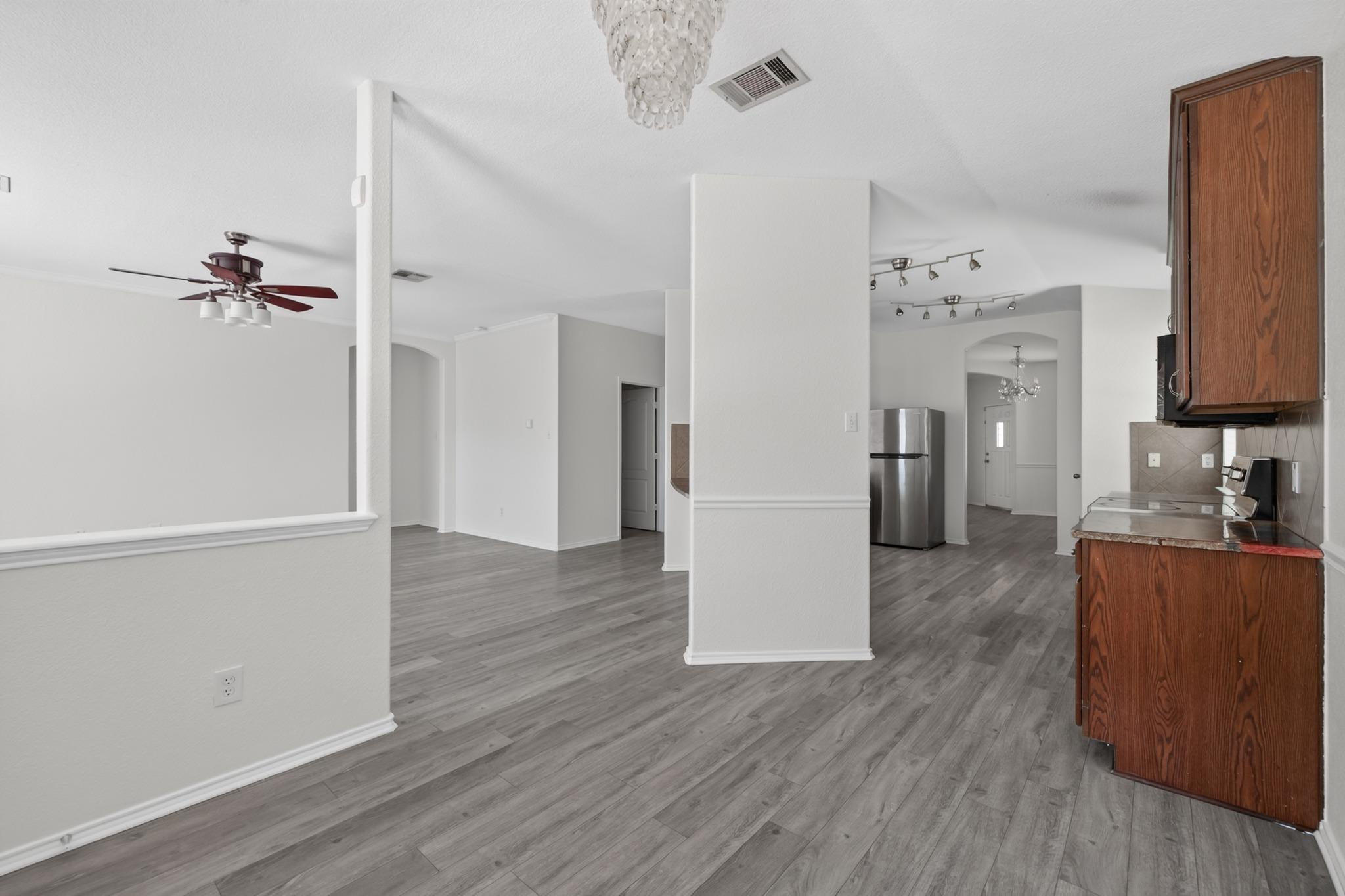 315 Waterlily Way Property Photo 15