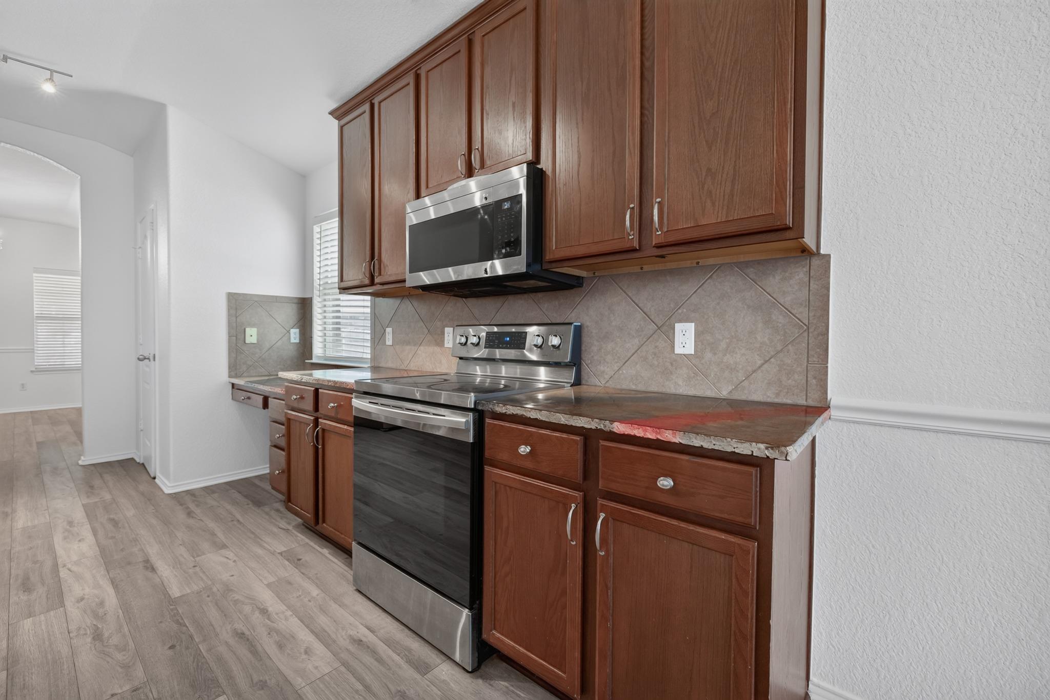 315 Waterlily Way Property Photo 20