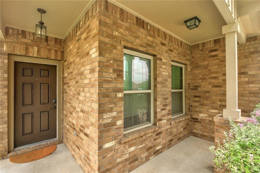 1006 Hondo Ln Property Photo 3