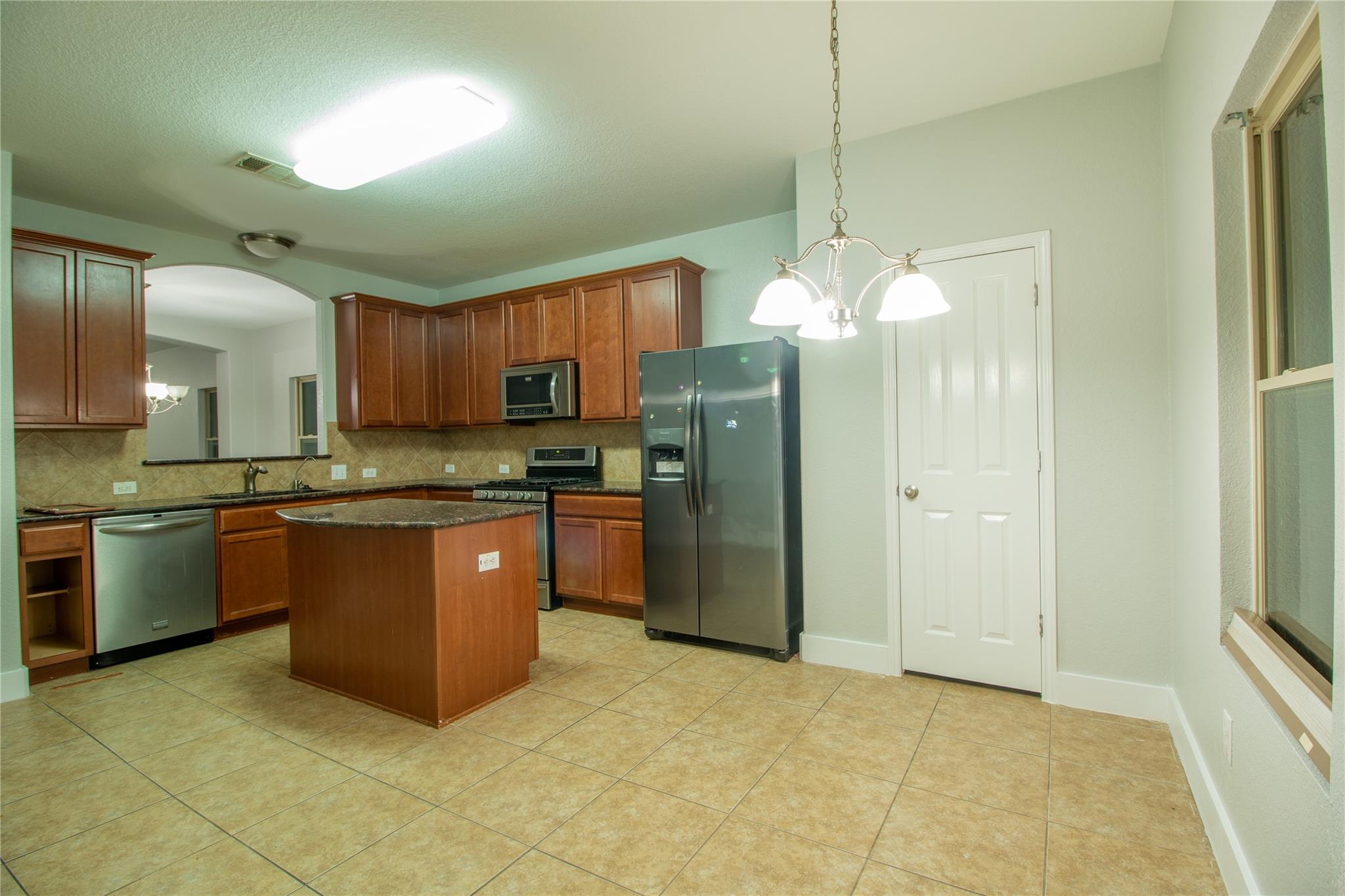 1006 Hondo Ln Property Photo 5