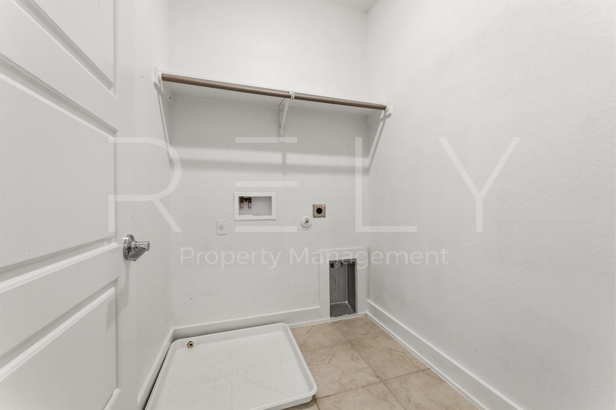 11202 Gadsen Ln #67 Property Photo 25
