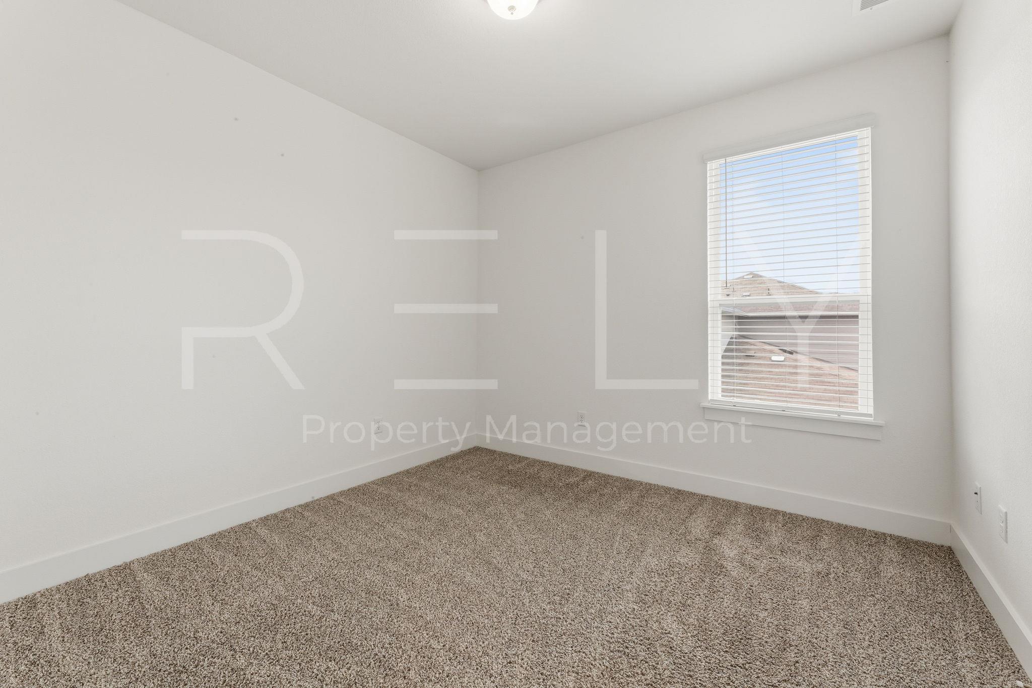 11202 Gadsen Ln #67 Property Photo 29