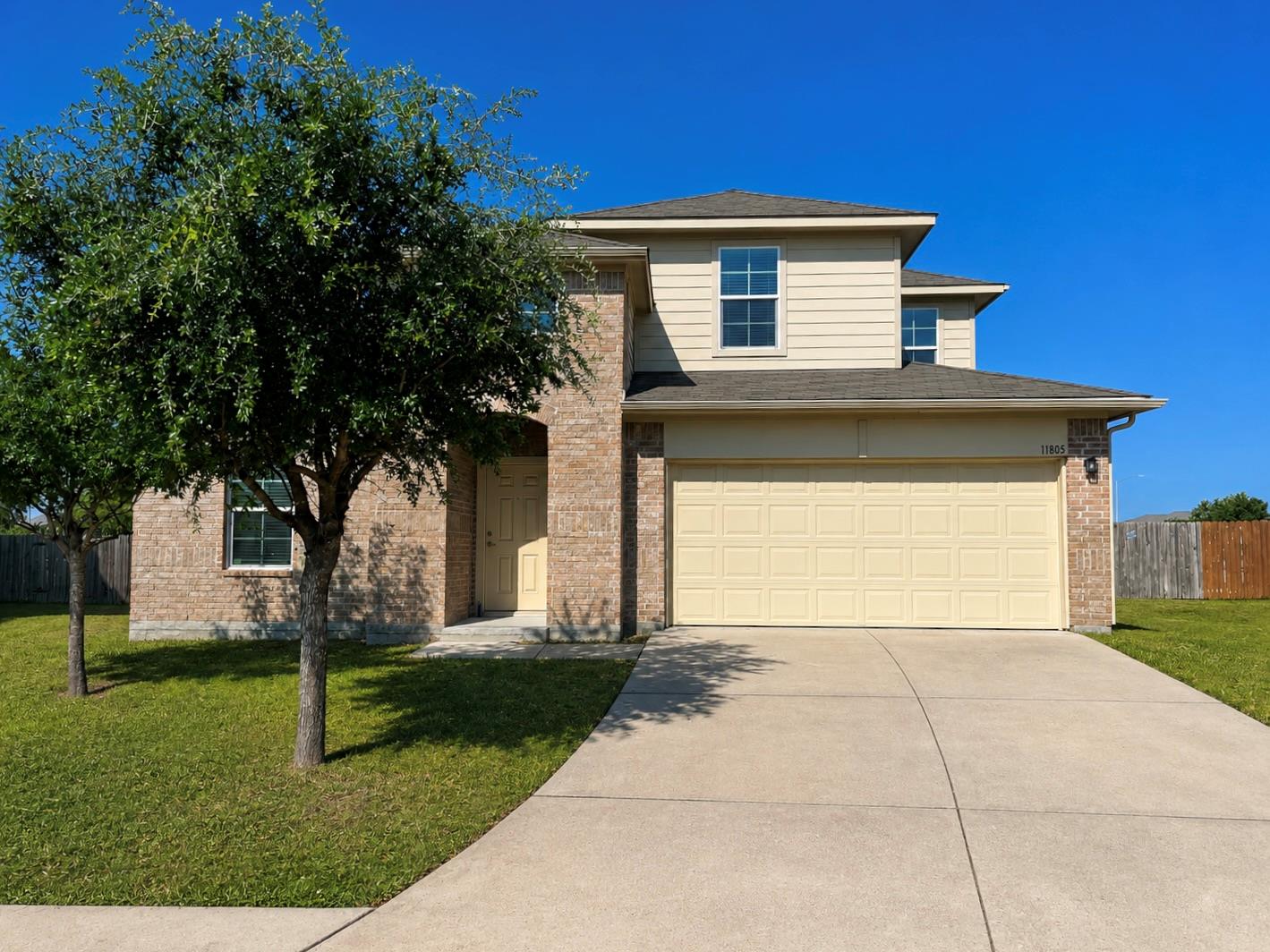 1446879 Property Photo 1