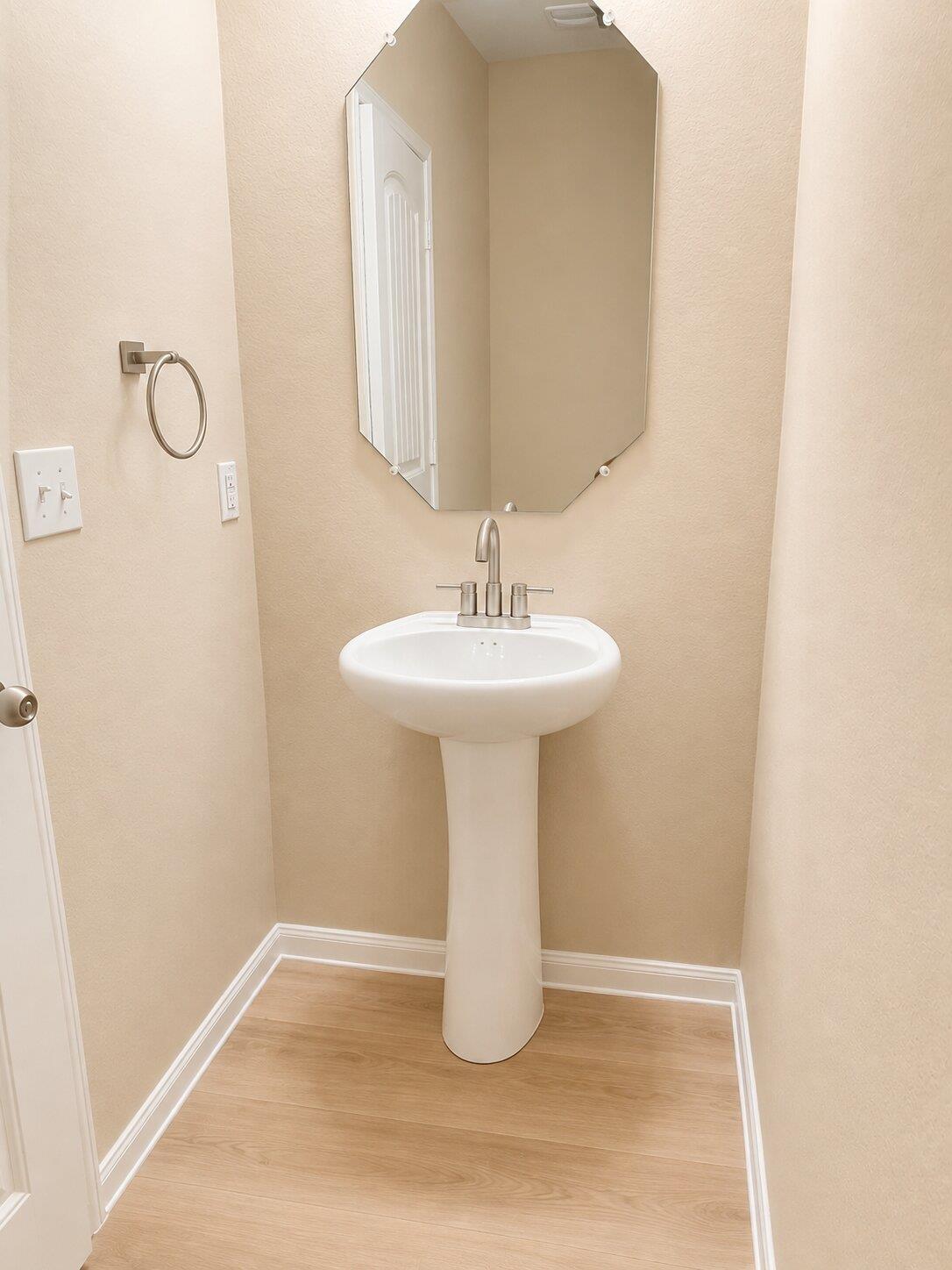1446879 Property Photo 7