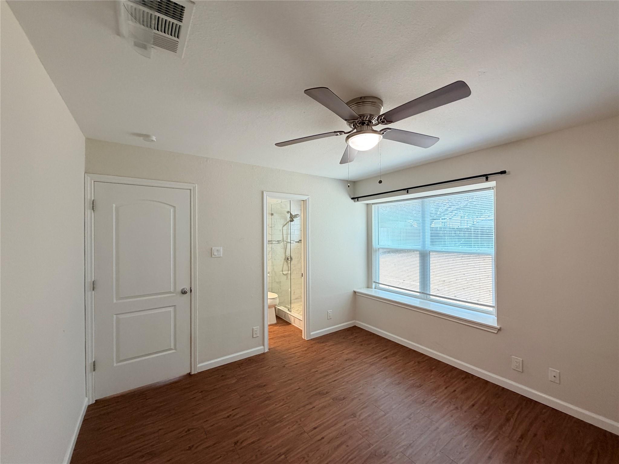 1605 Parkwood Dr Property Photo 16