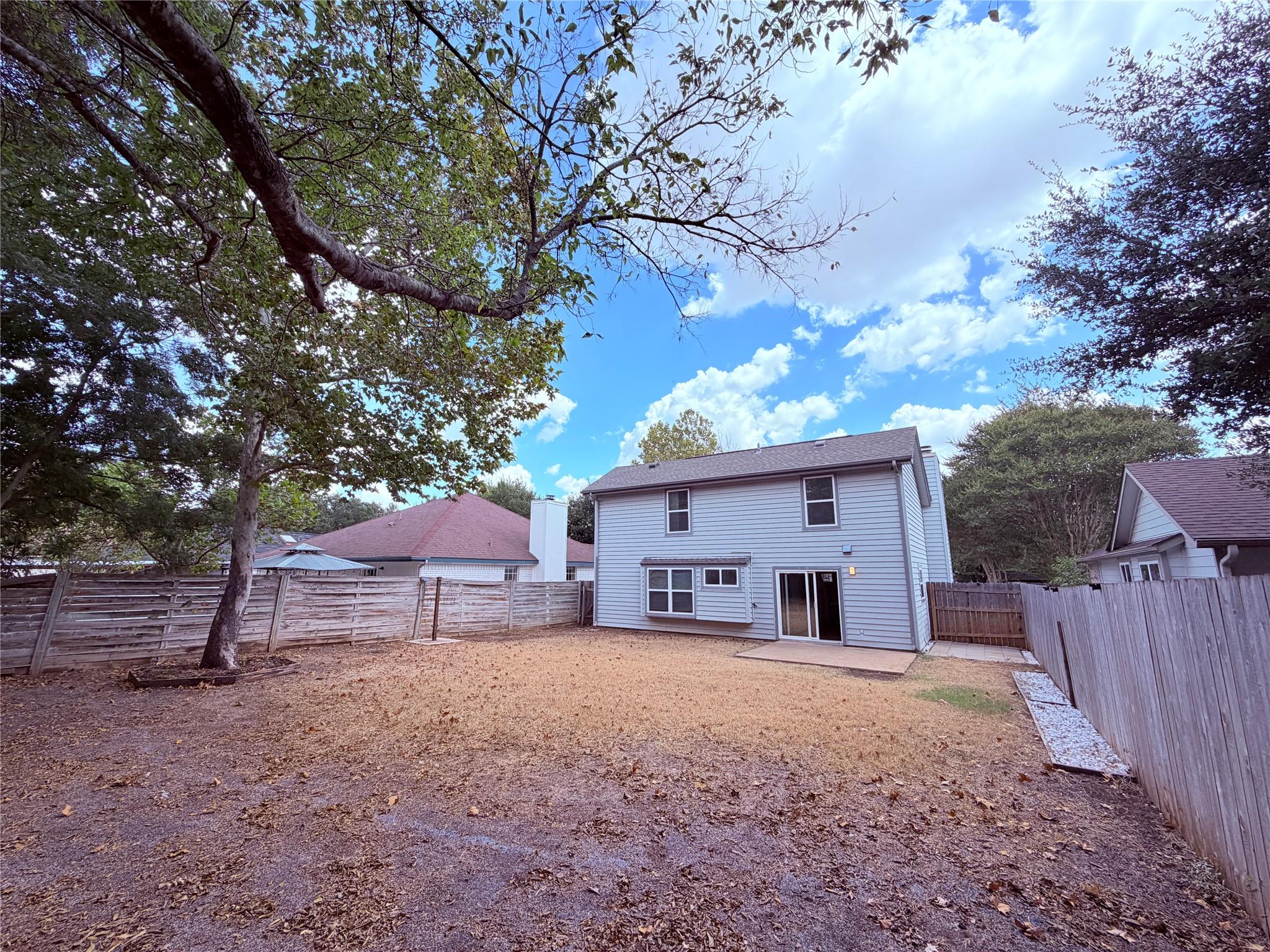 1605 Parkwood Dr Property Photo 31