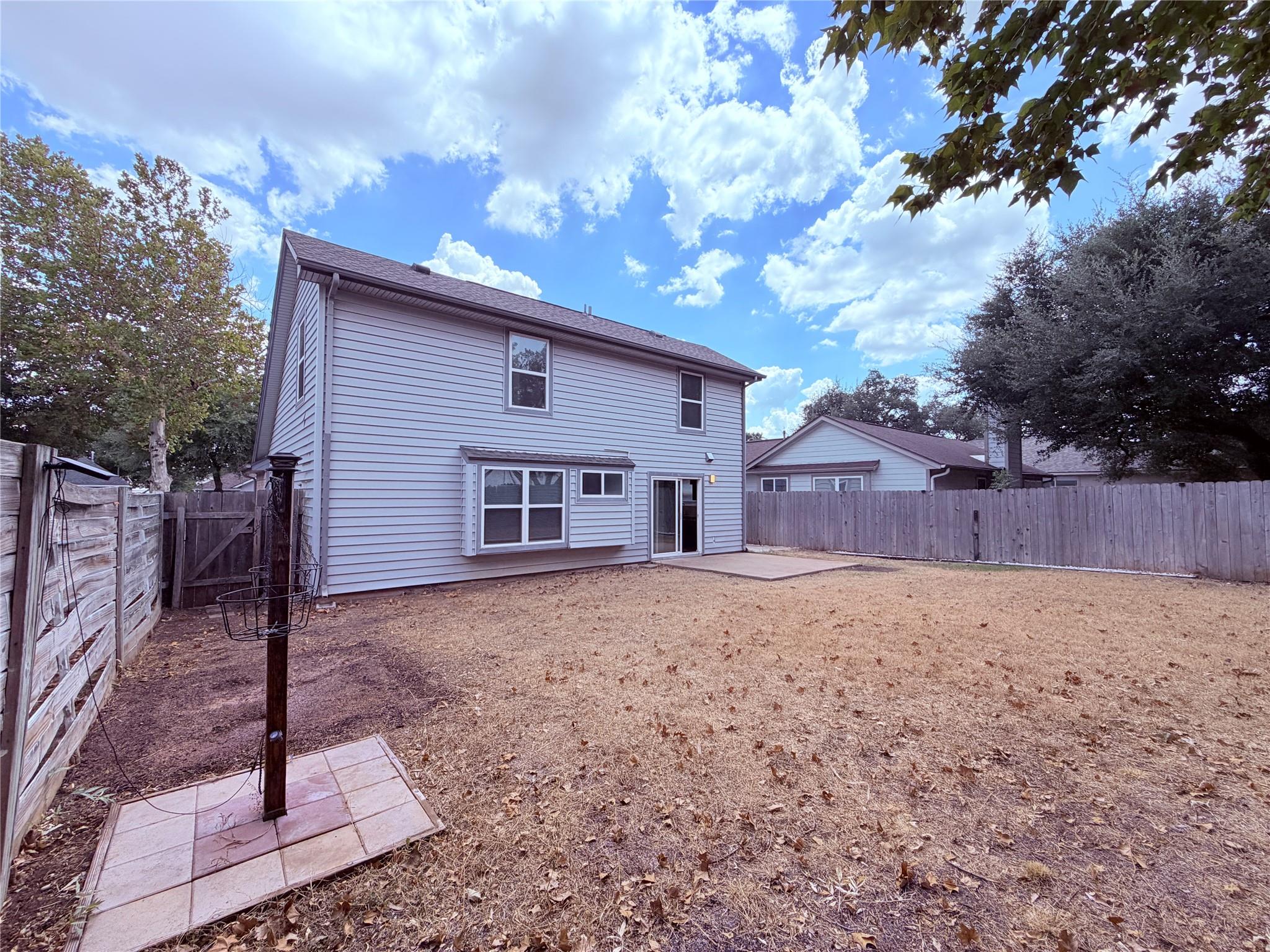 1605 Parkwood Dr Property Photo 34