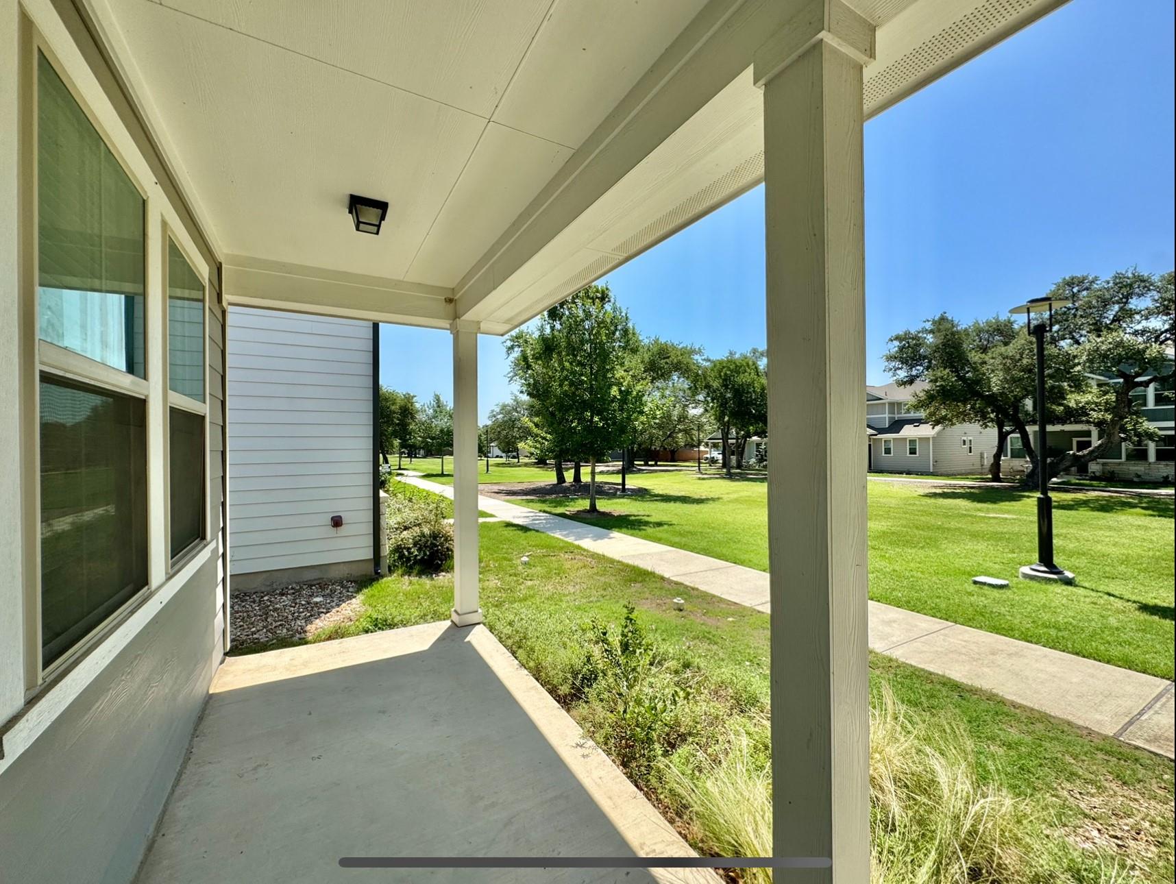 2148 Pecan Island Dr Property Photo 3