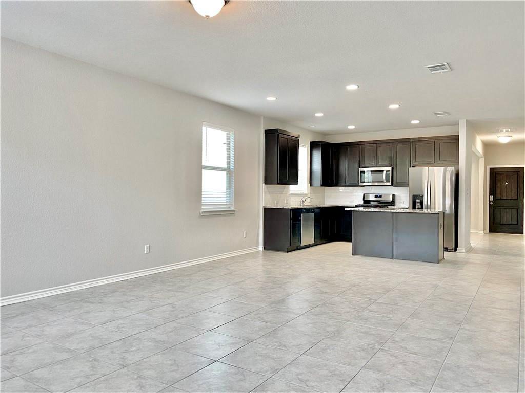 2148 Pecan Island Dr Property Photo 15